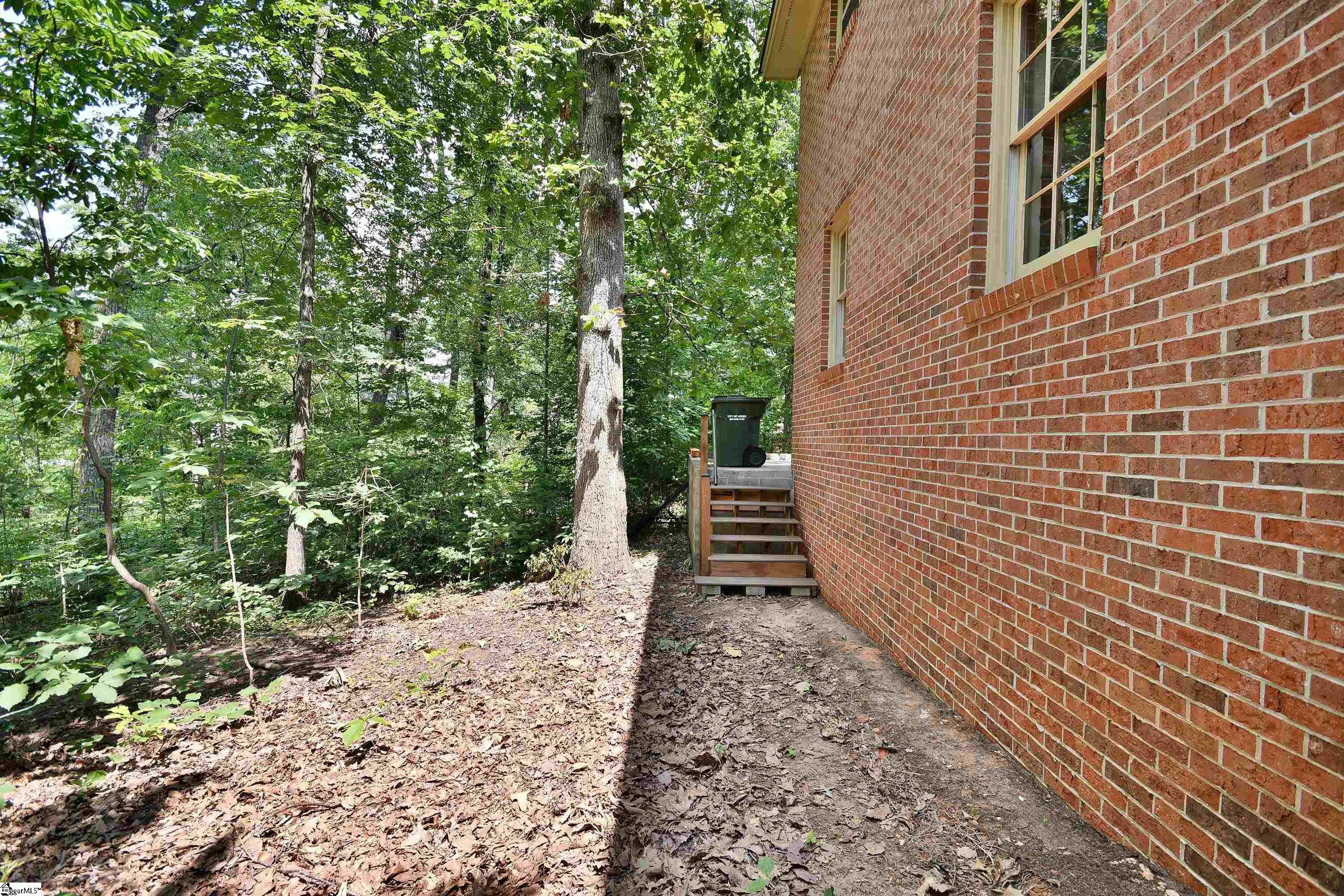217 Blue Ridge Drive Greer, SC 29651