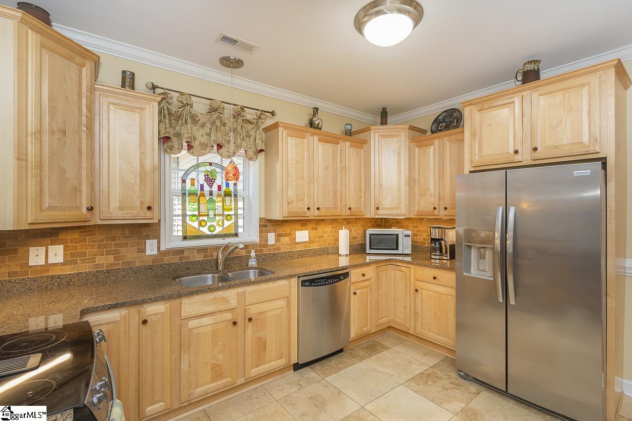 112 Harbour Springs Way Anderson, SC 29626