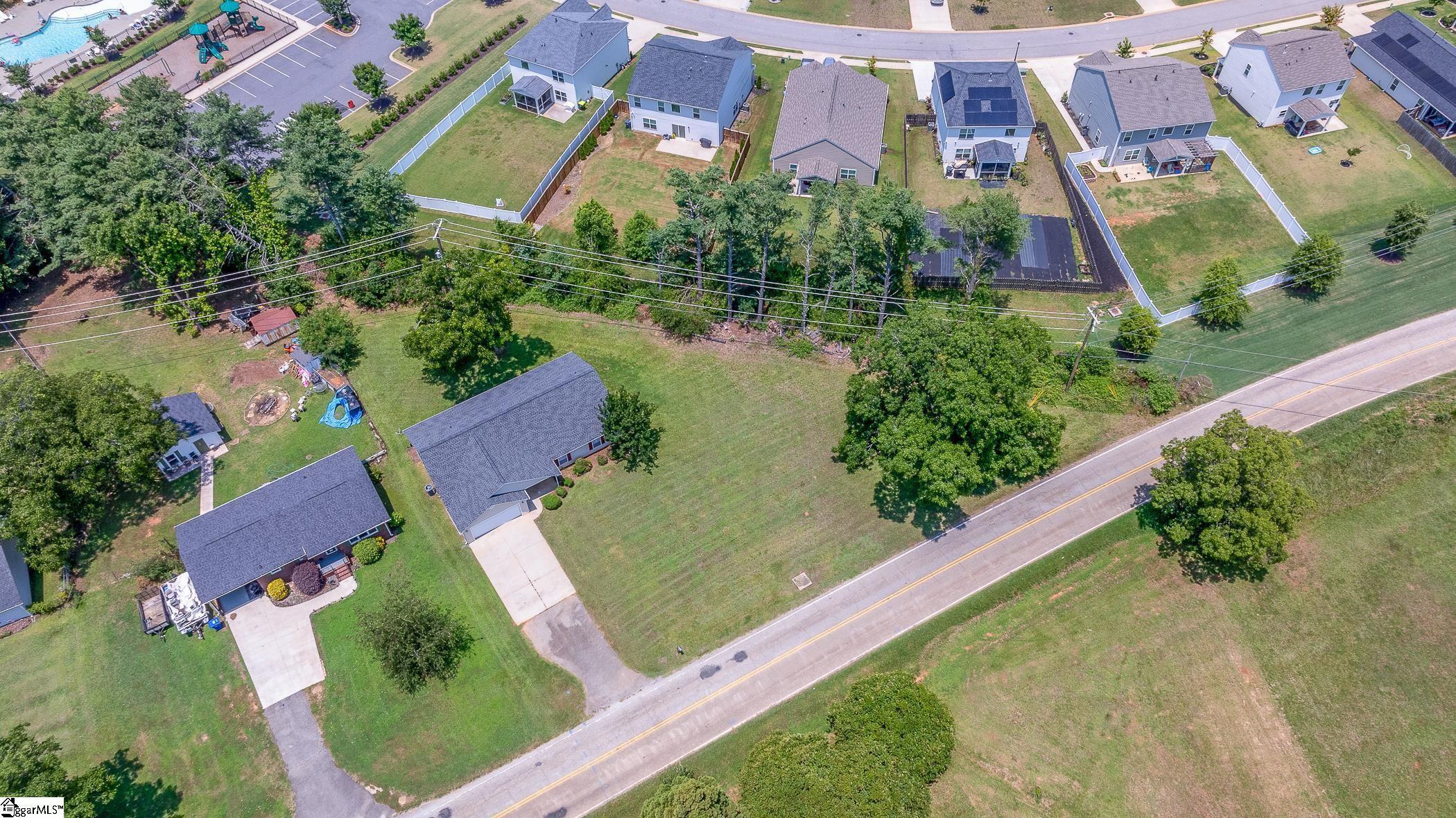 196 Reedy Fork Road Greenville, SC 29605-6212