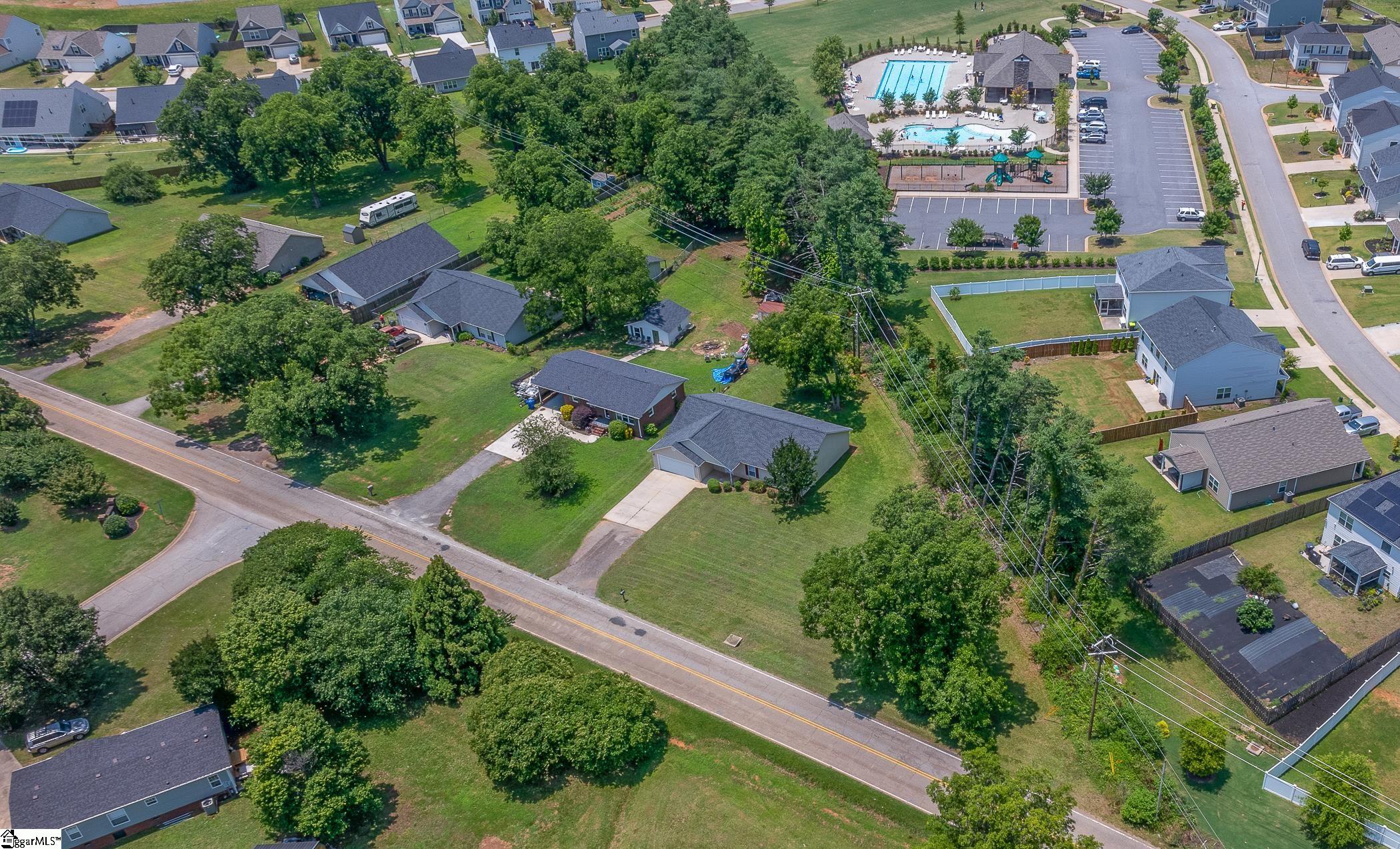 196 Reedy Fork Road Greenville, SC 29605-6212