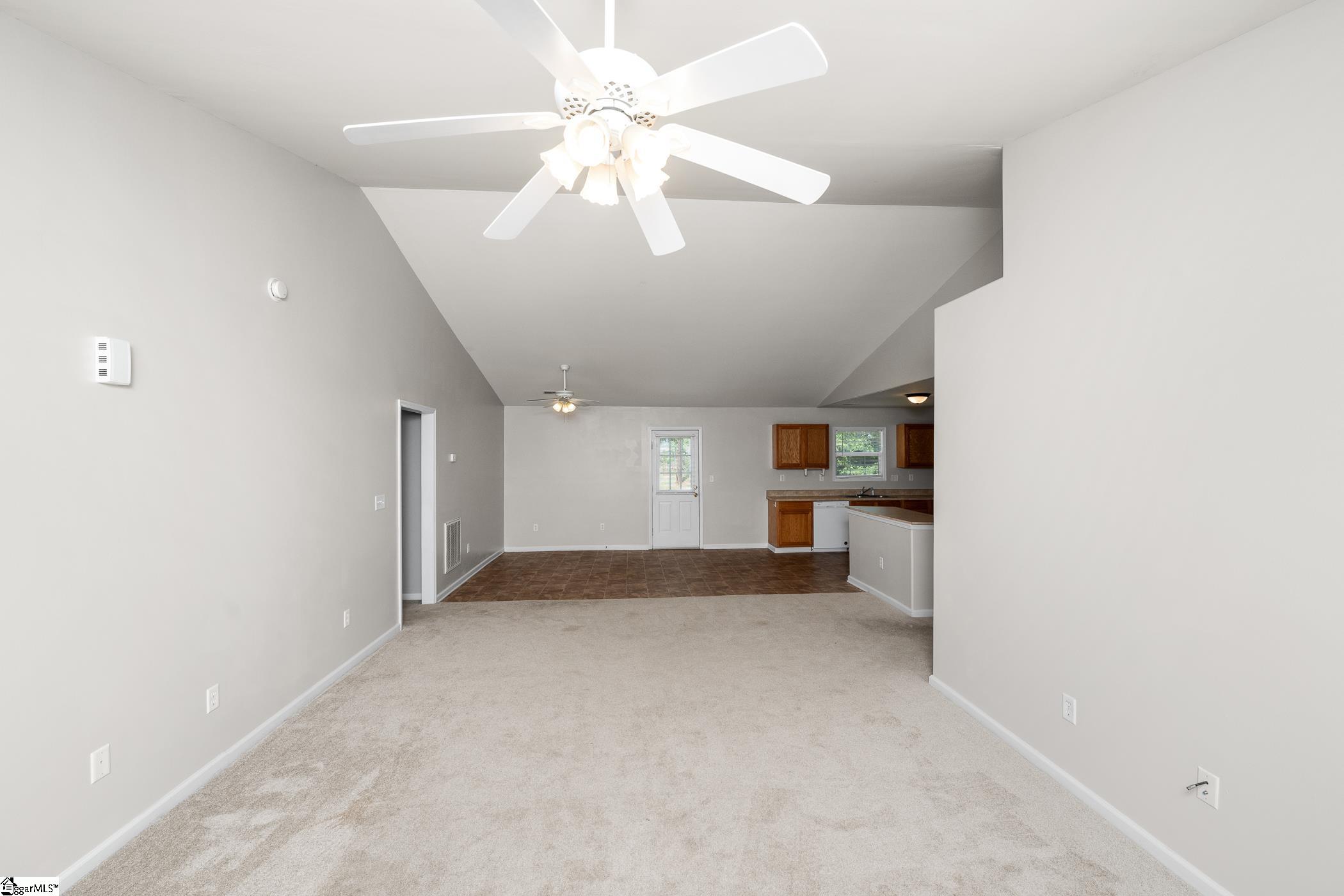 196 Reedy Fork Road Greenville, SC 29605-6212