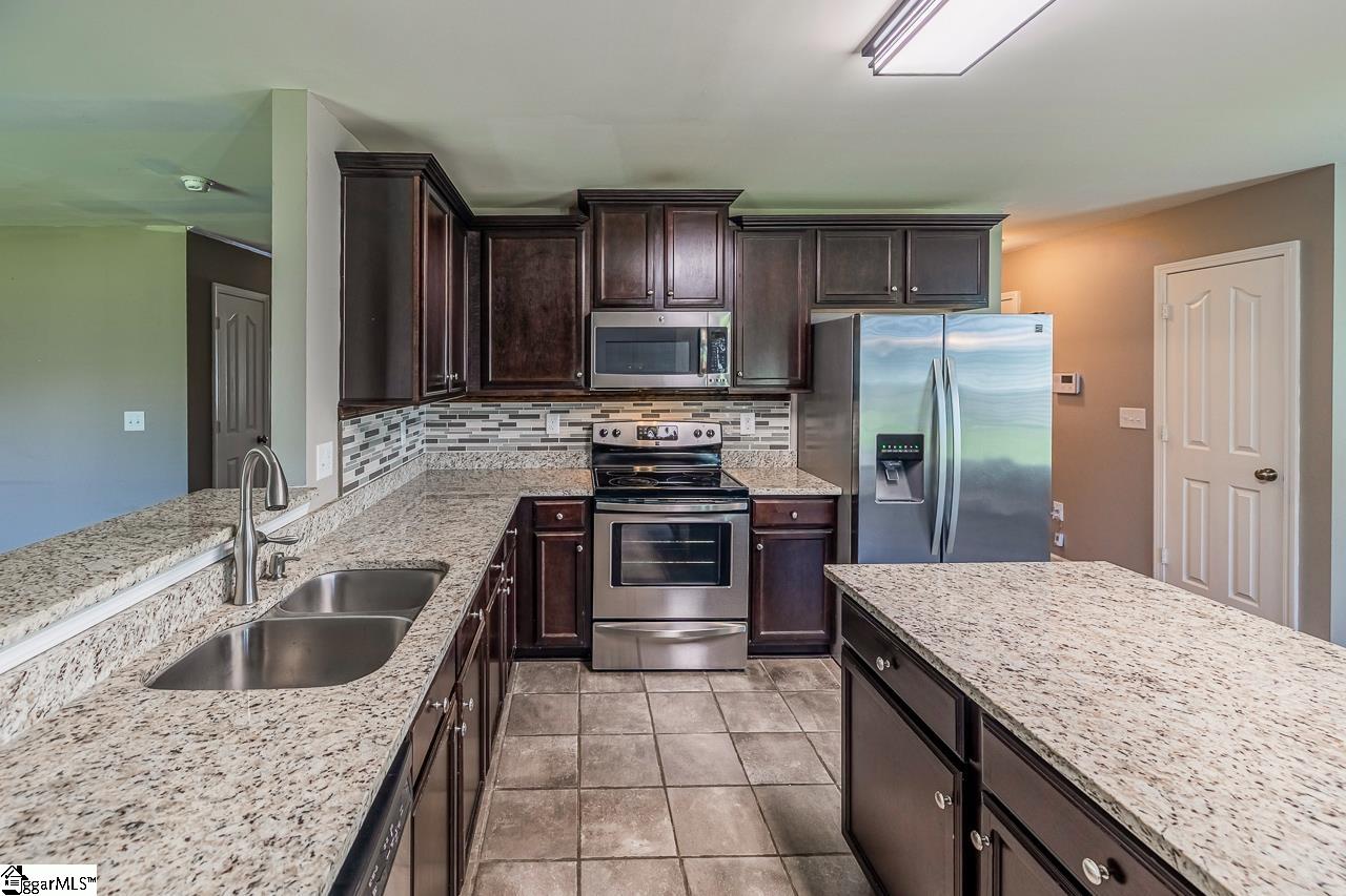 316 Victory Lane Moore, SC 29369