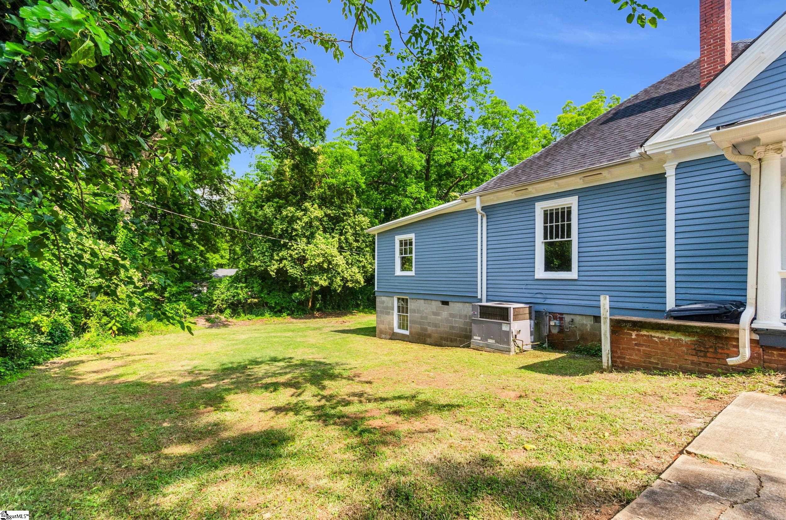 111 Maxwell Avenue Anderson, SC 29624