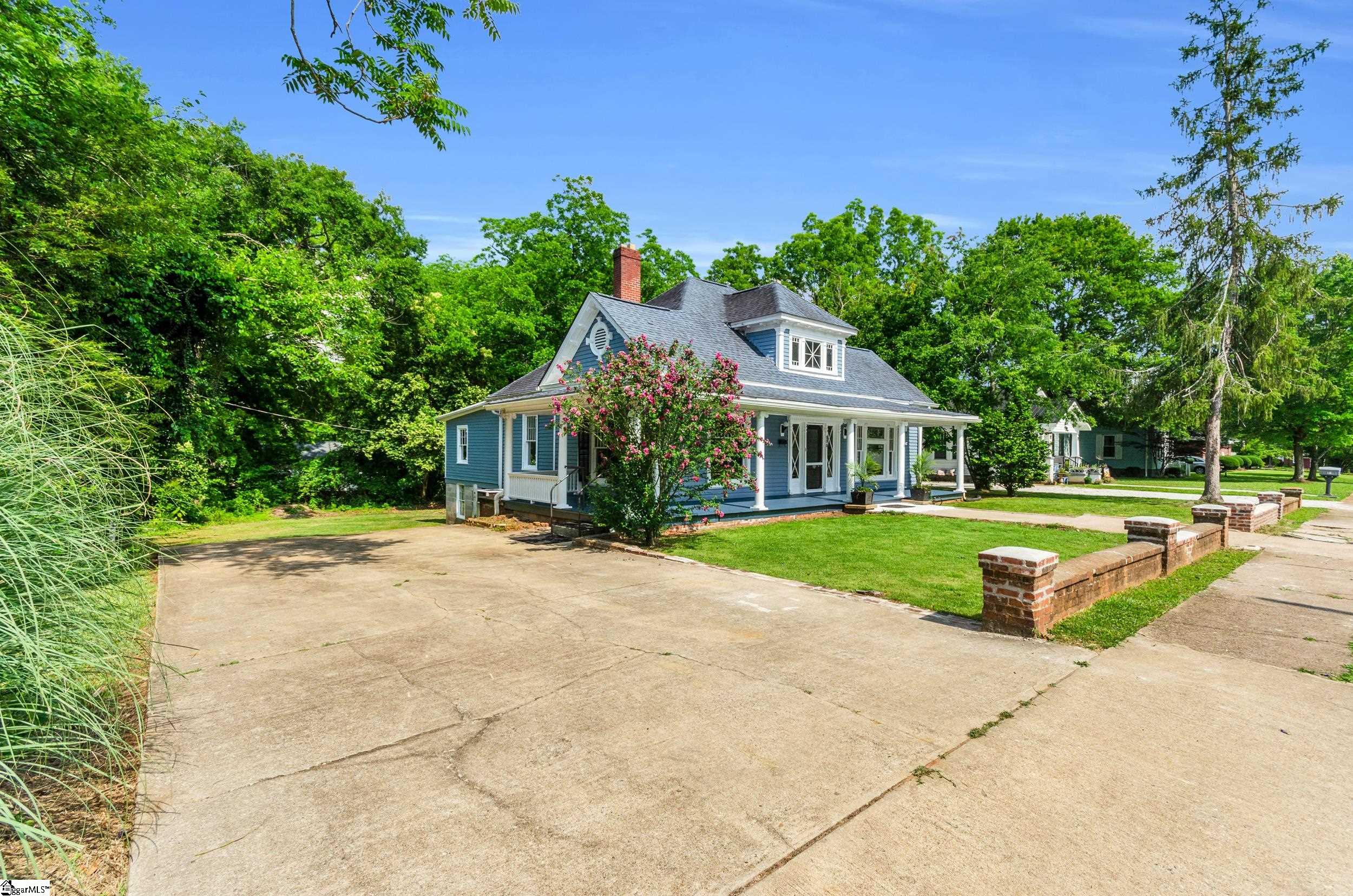 111 Maxwell Avenue Anderson, SC 29624
