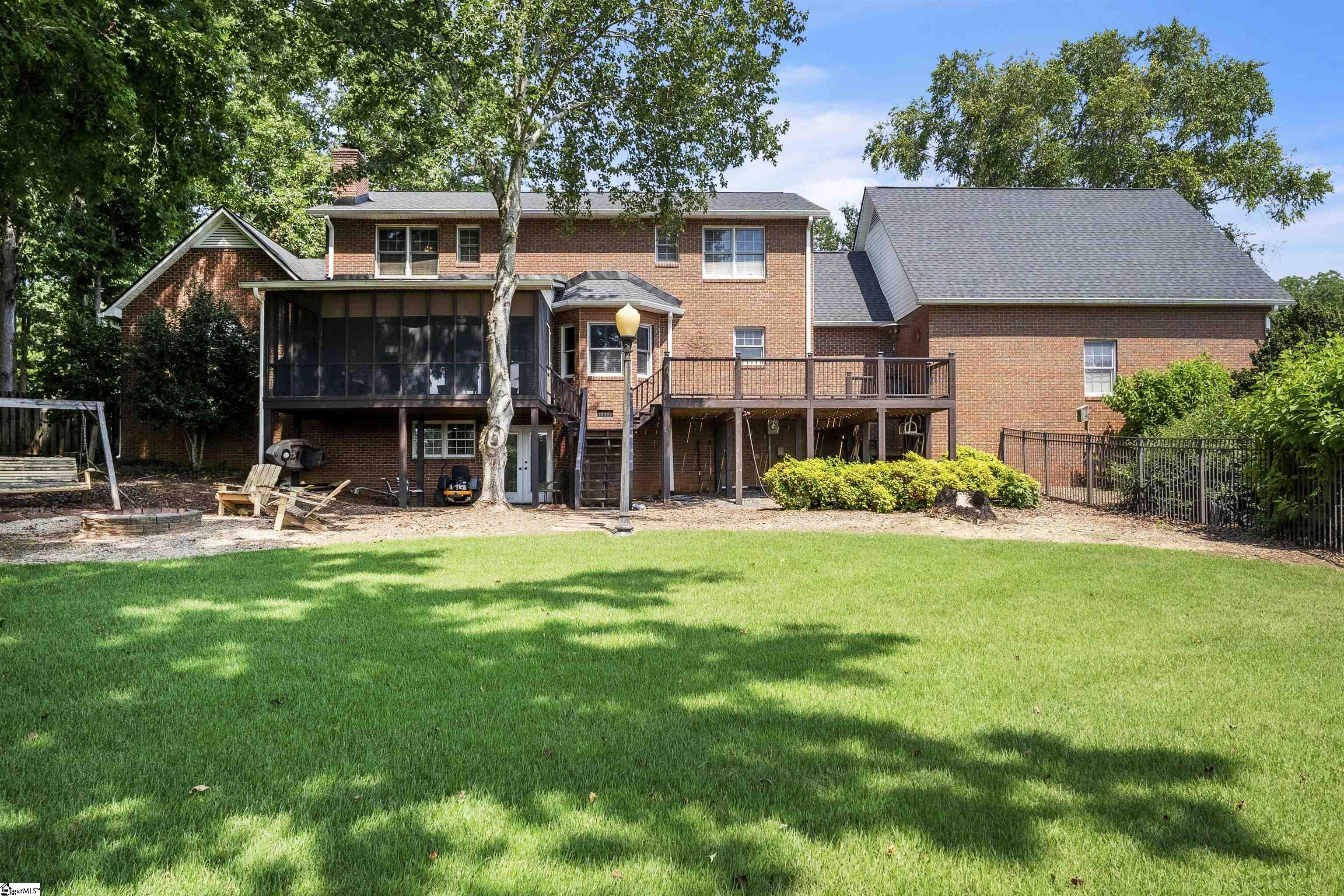 105 Wren Crossing Court Easley, SC 29642