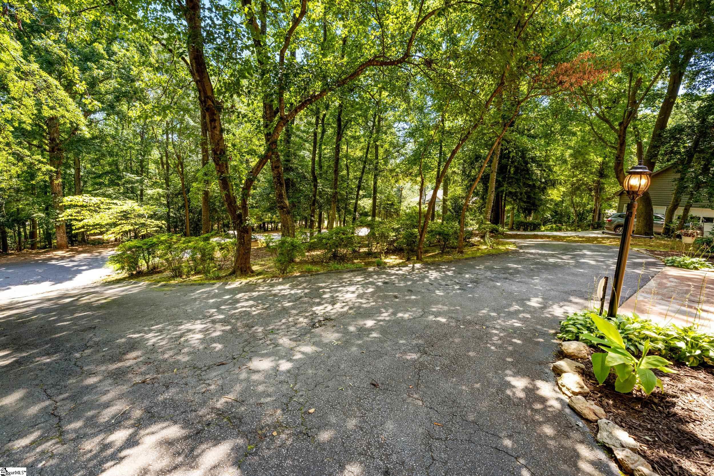 106 Ricelan Drive Simpsonville, SC 29681