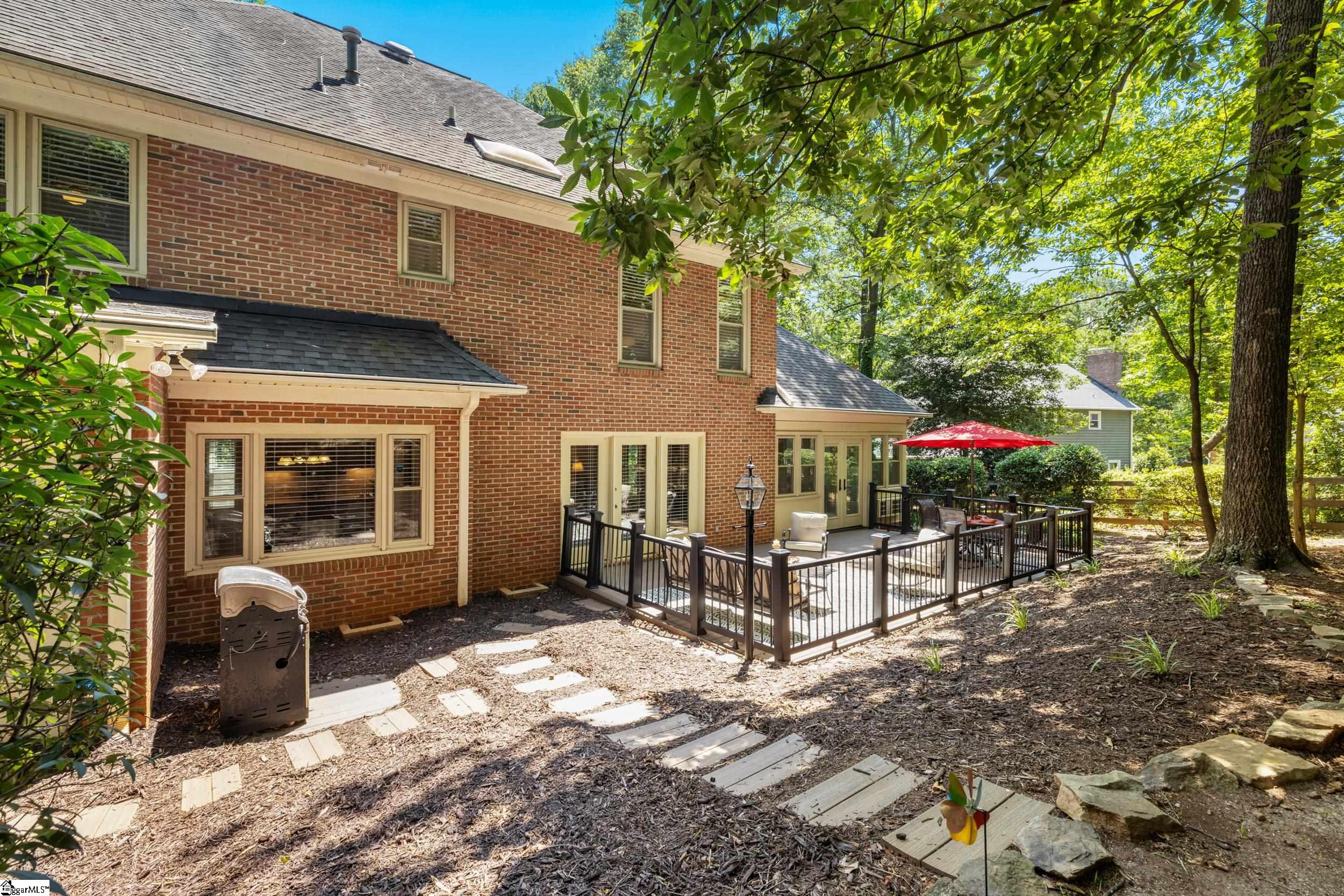106 Ricelan Drive Simpsonville, SC 29681