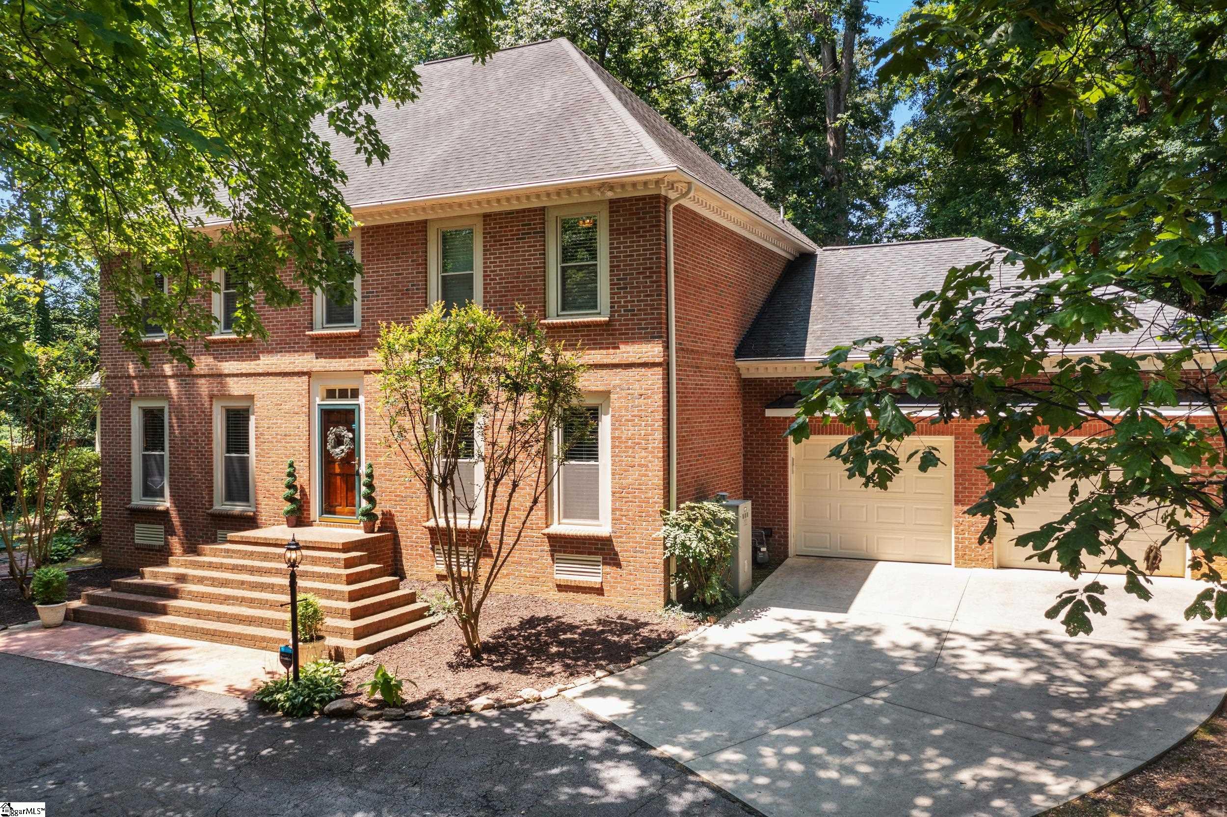 106 Ricelan Drive Simpsonville, SC 29681