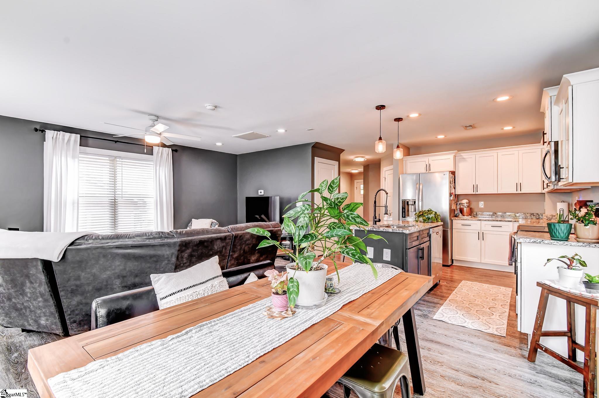 615 Hideaway Cove Inman, SC 29349
