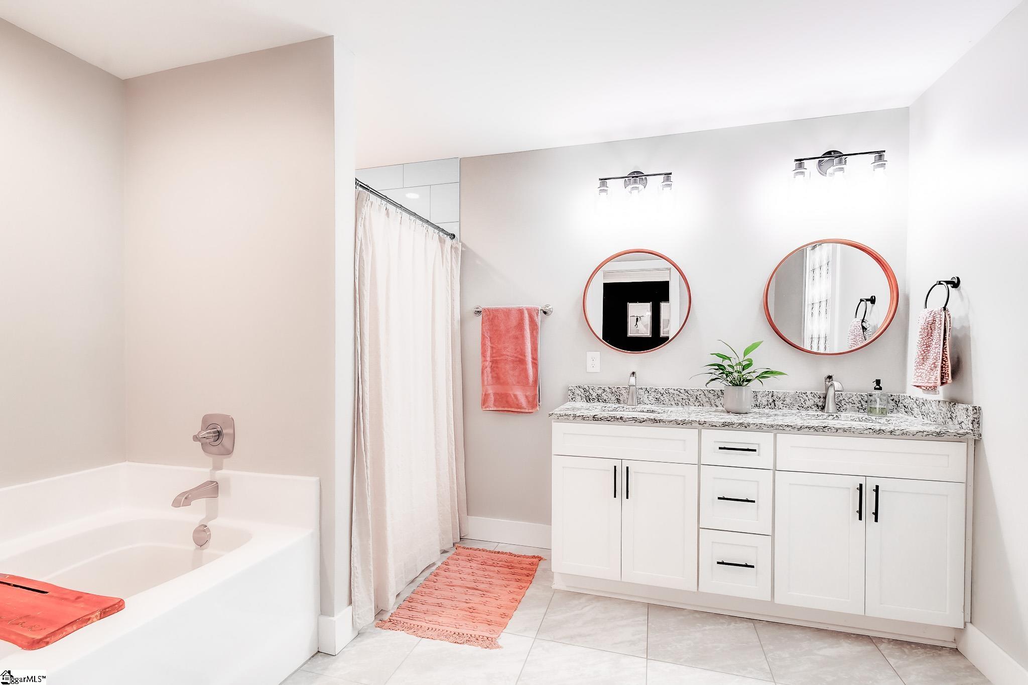 615 Hideaway Cove Inman, SC 29349