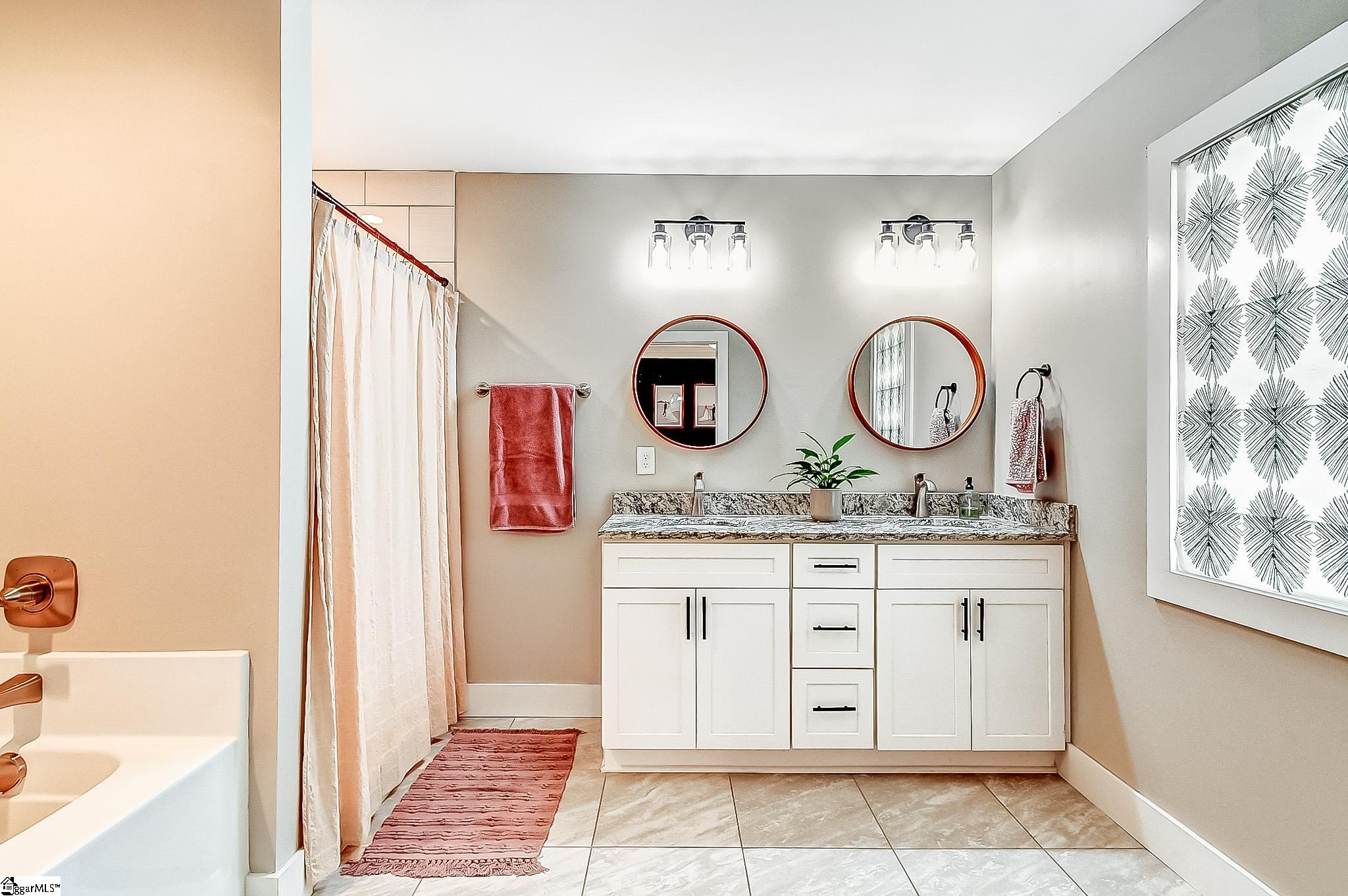 615 Hideaway Cove Inman, SC 29349
