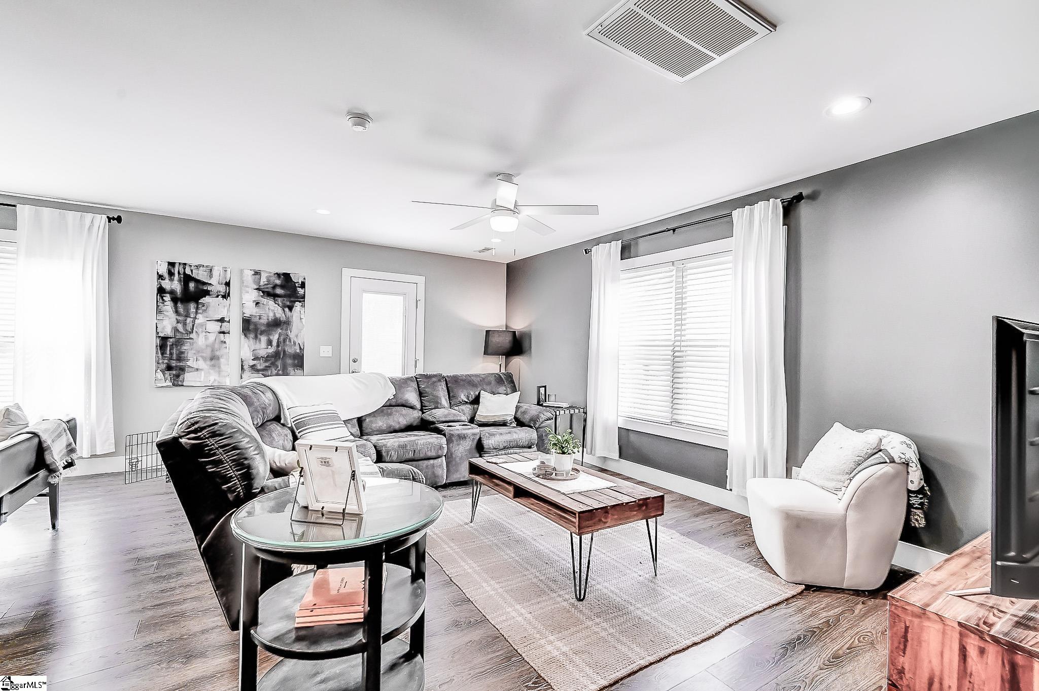 615 Hideaway Cove Inman, SC 29349
