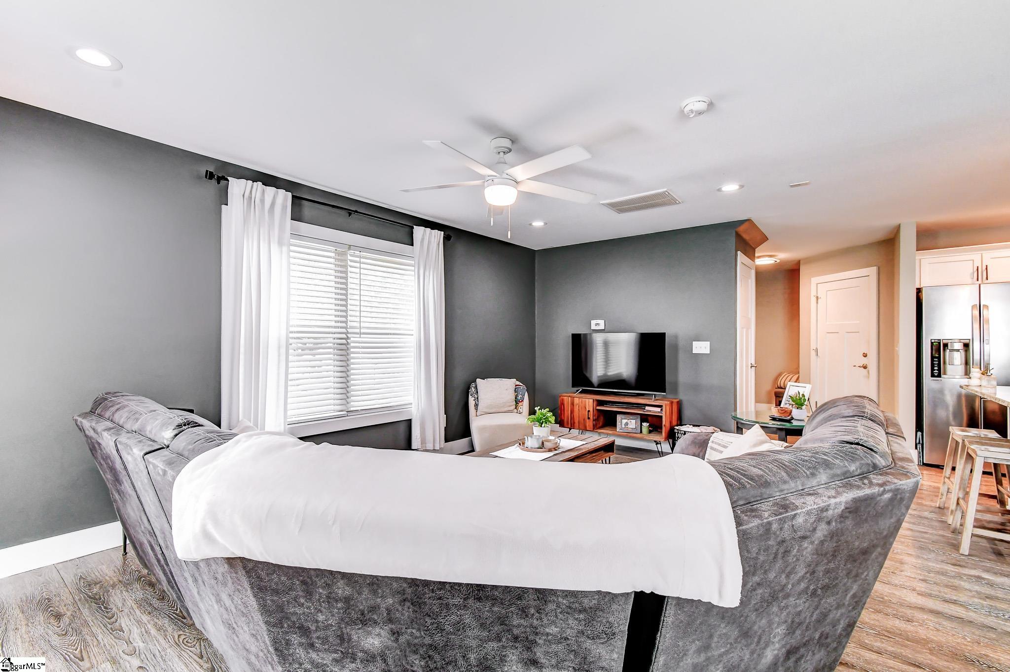615 Hideaway Cove Inman, SC 29349