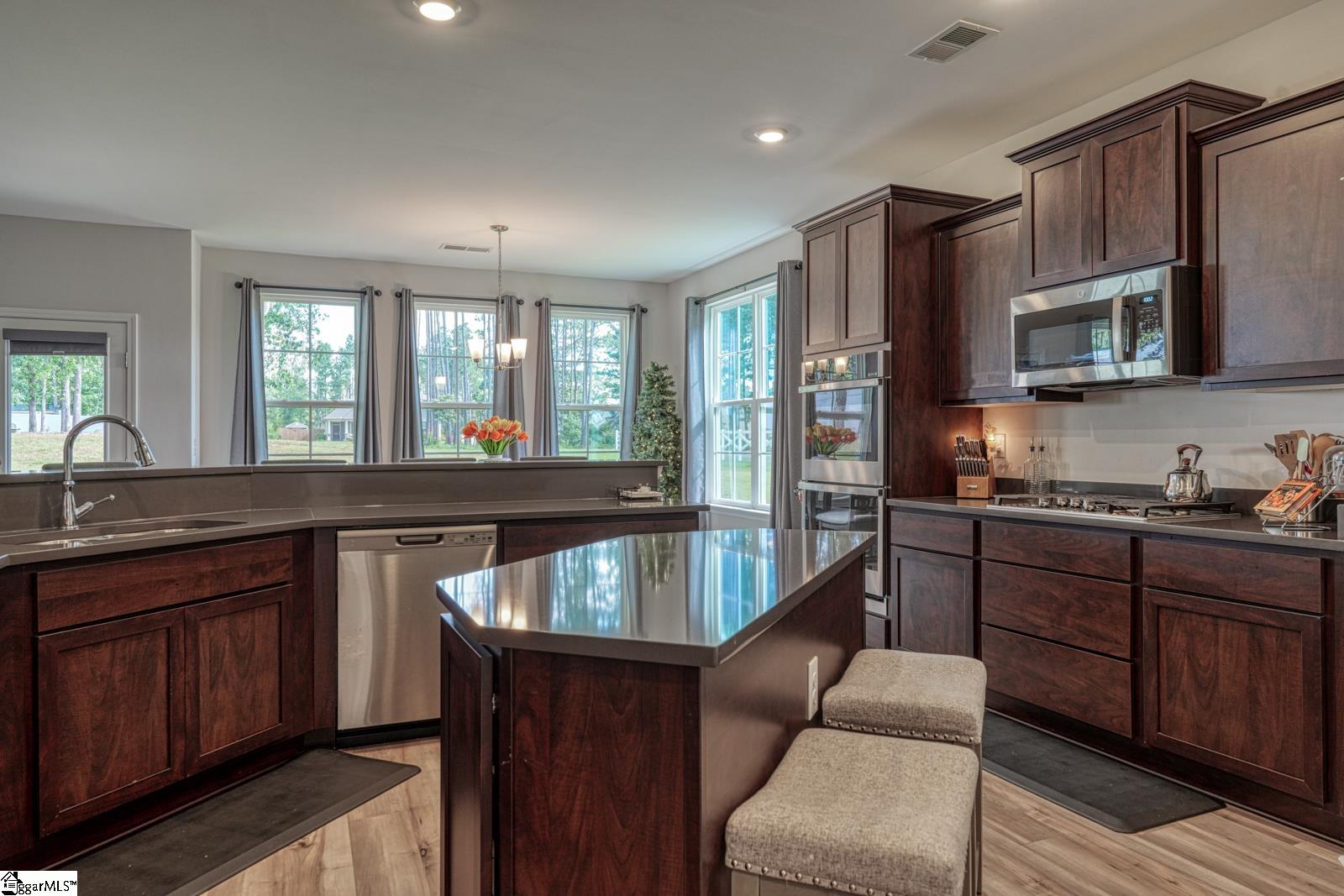 4002 Hometown Way Boiling Springs, SC 29316