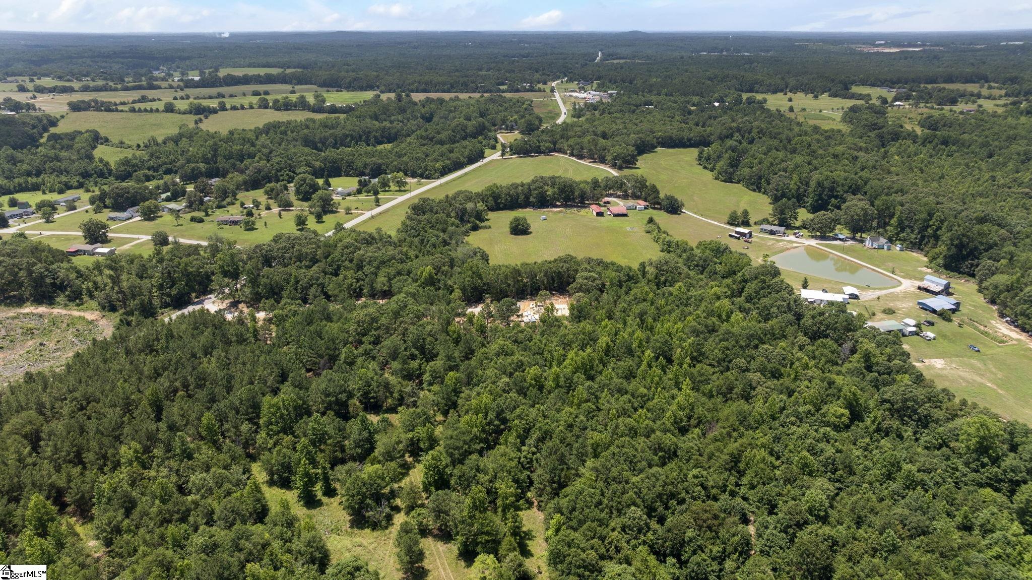 6025 Highway 101 N Gray Court, SC 29645