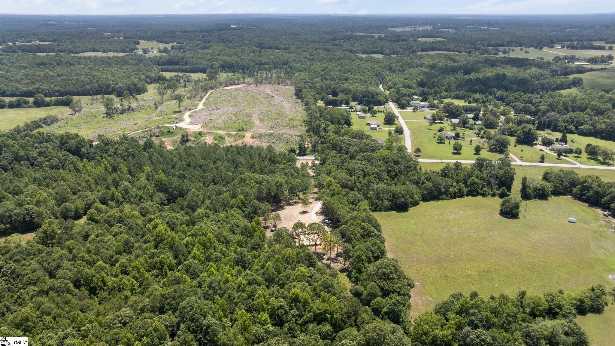 6025 Highway 101 N Gray Court, SC 29645