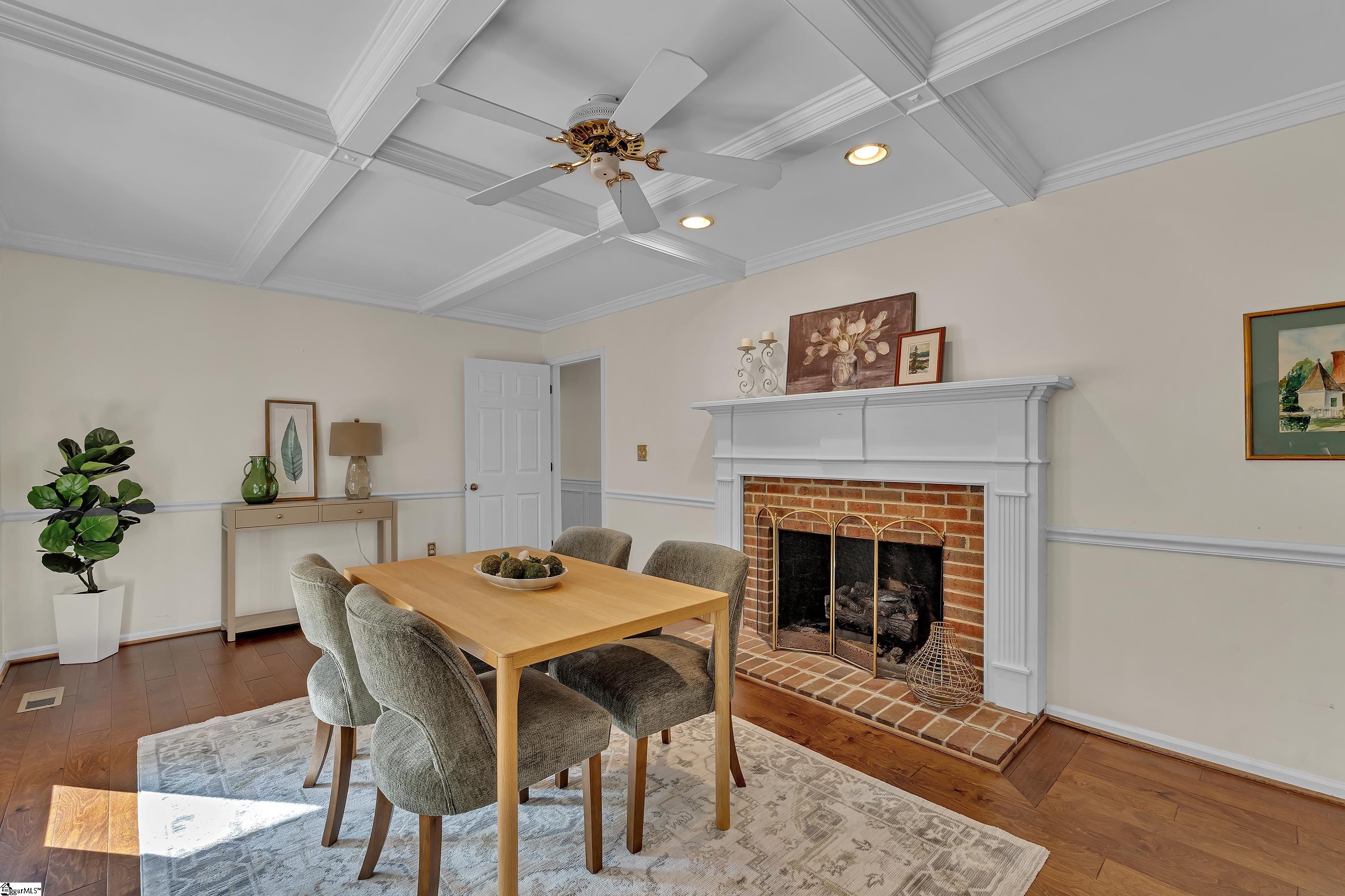 218 Fairview Drive Greenville, SC 29609