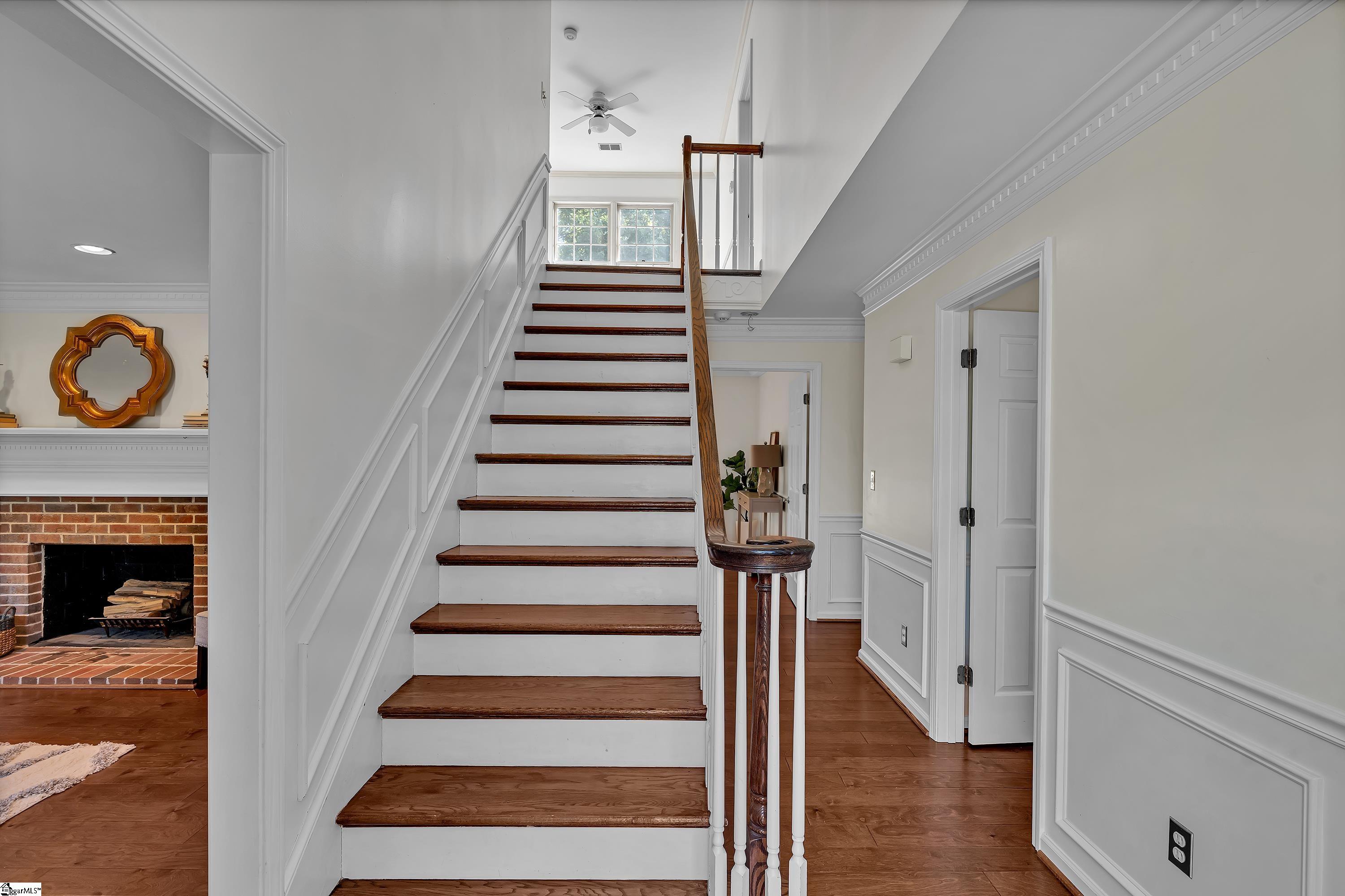 218 Fairview Drive Greenville, SC 29609
