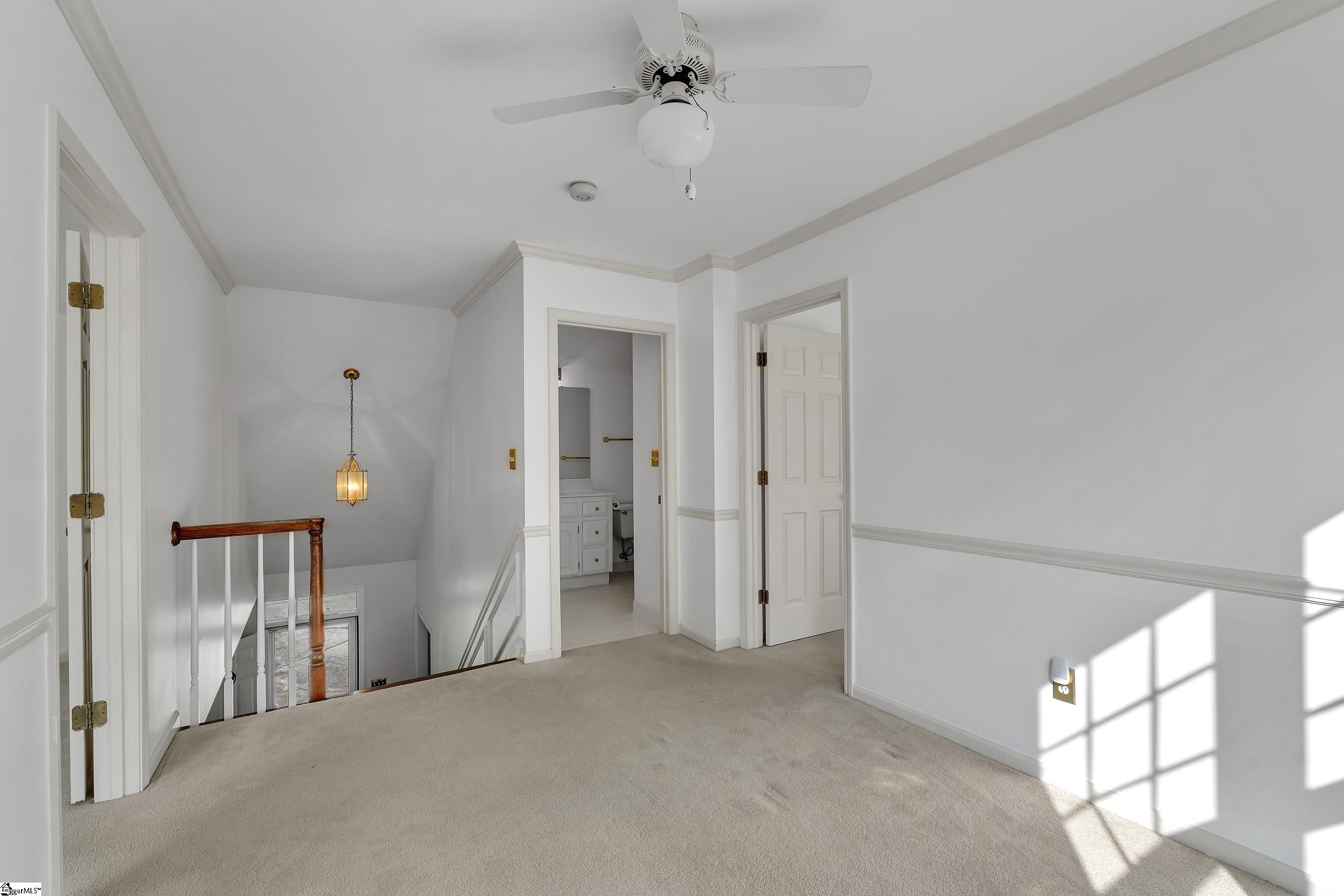 218 Fairview Drive Greenville, SC 29609