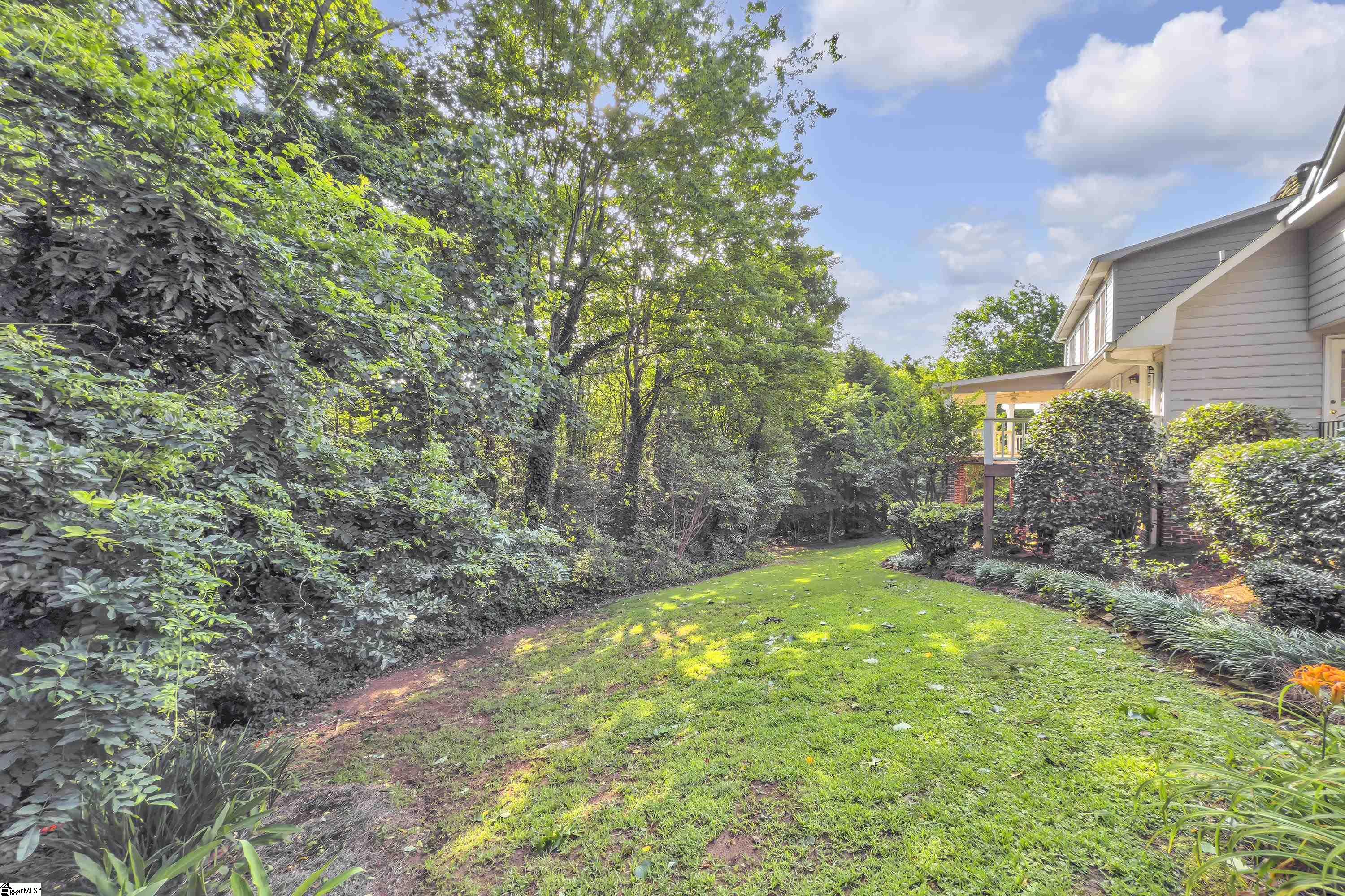 218 Fairview Drive Greenville, SC 29609