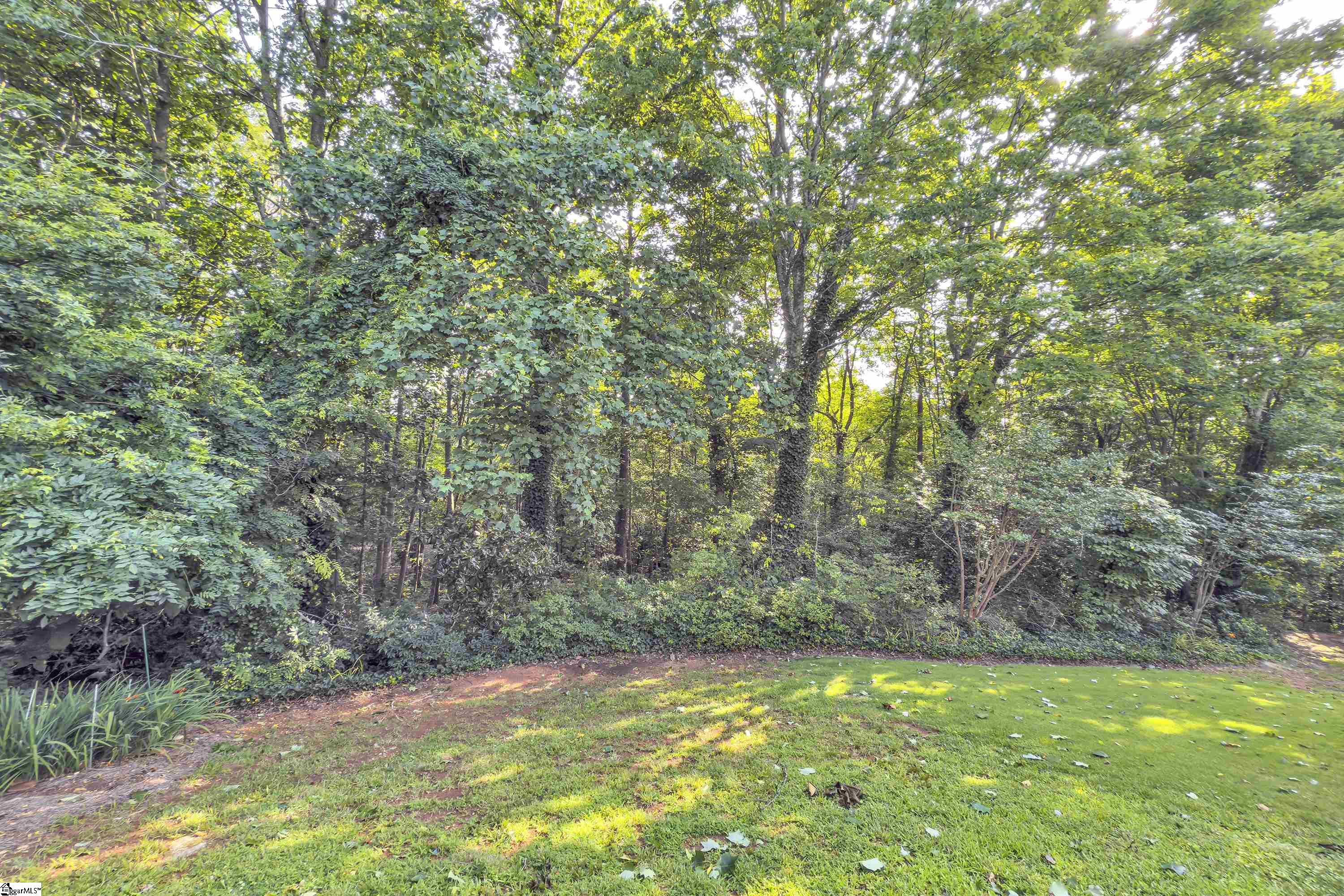 218 Fairview Drive Greenville, SC 29609