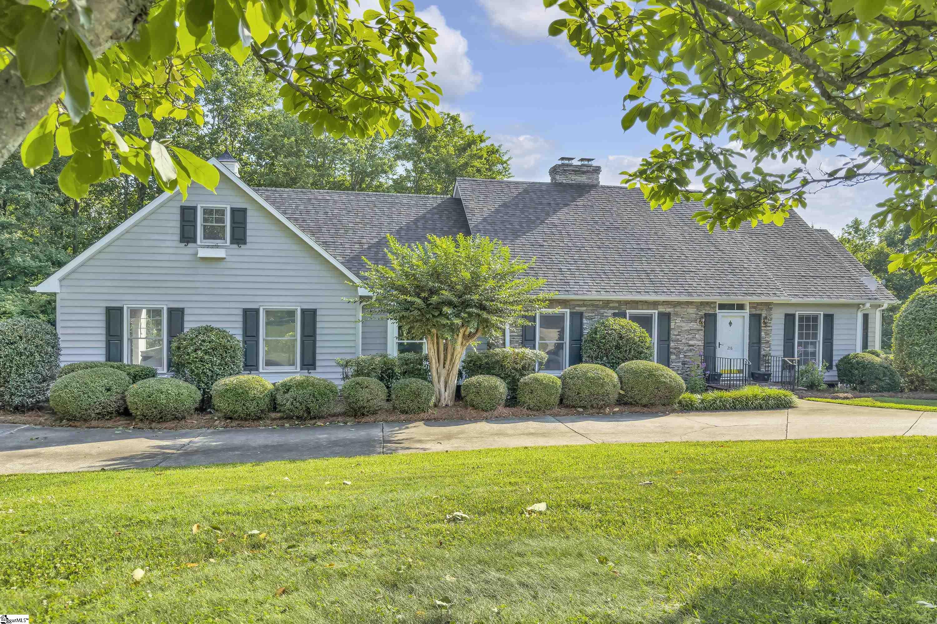 218 Fairview Drive Greenville, SC 29609