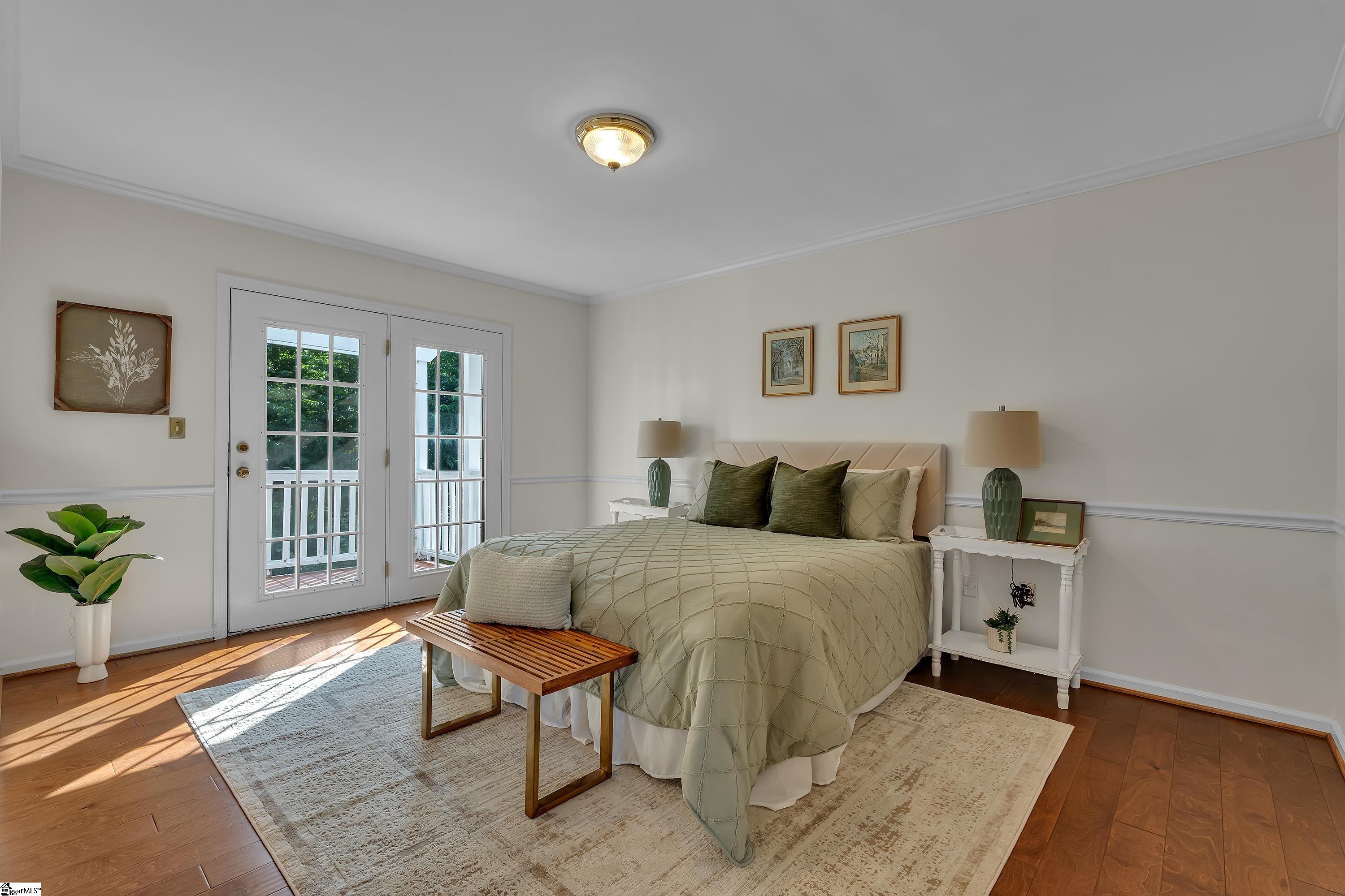 218 Fairview Drive Greenville, SC 29609