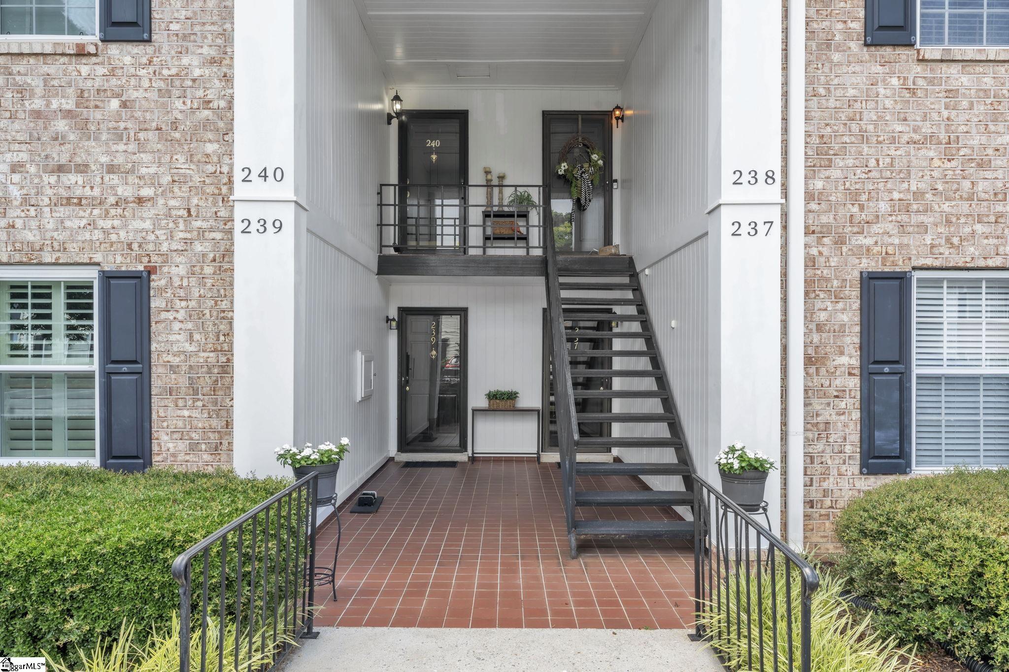 925 Cleveland Street UNIT #240 Greenville, SC 29601