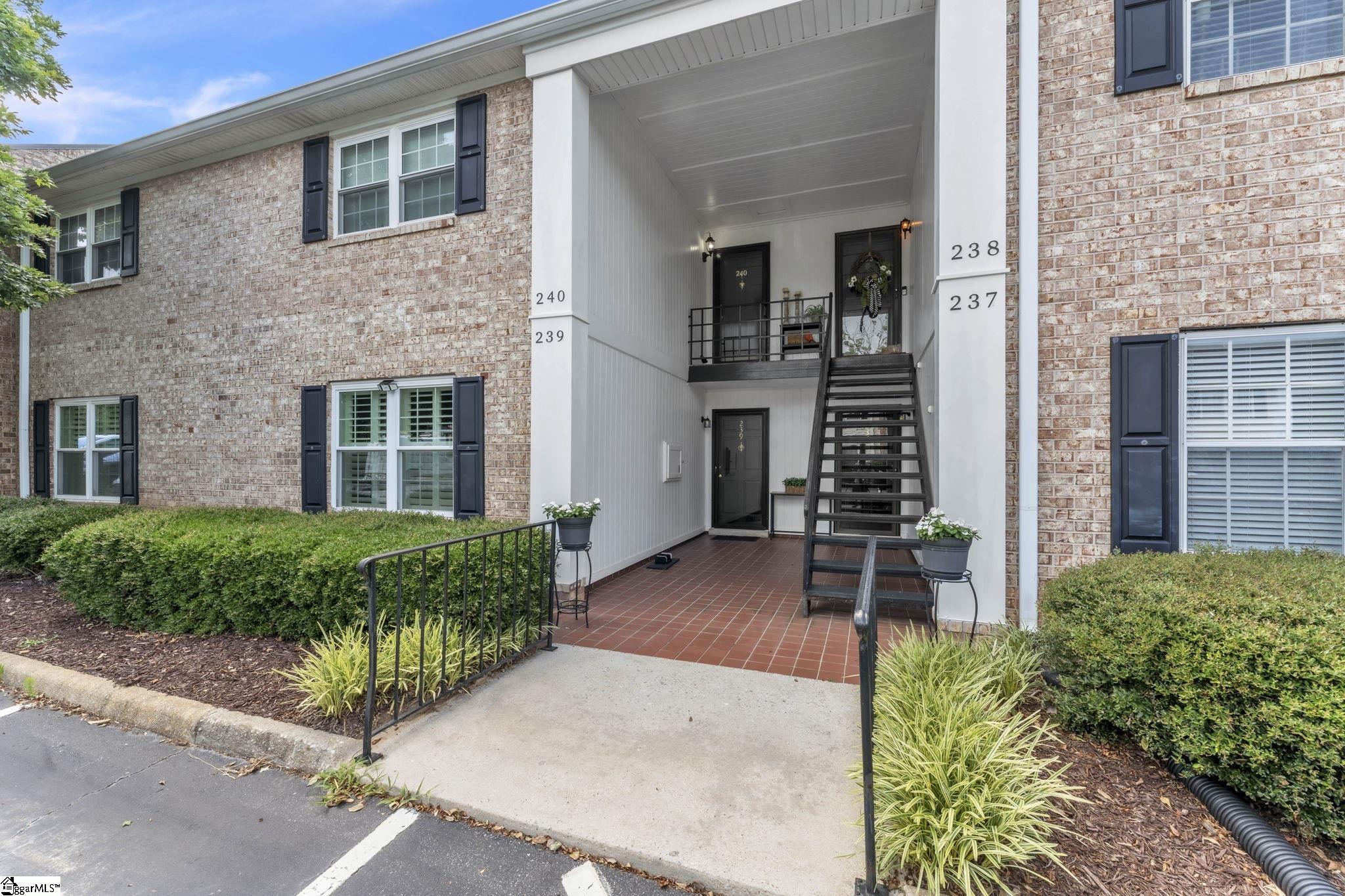 925 Cleveland Street UNIT #240 Greenville, SC 29601