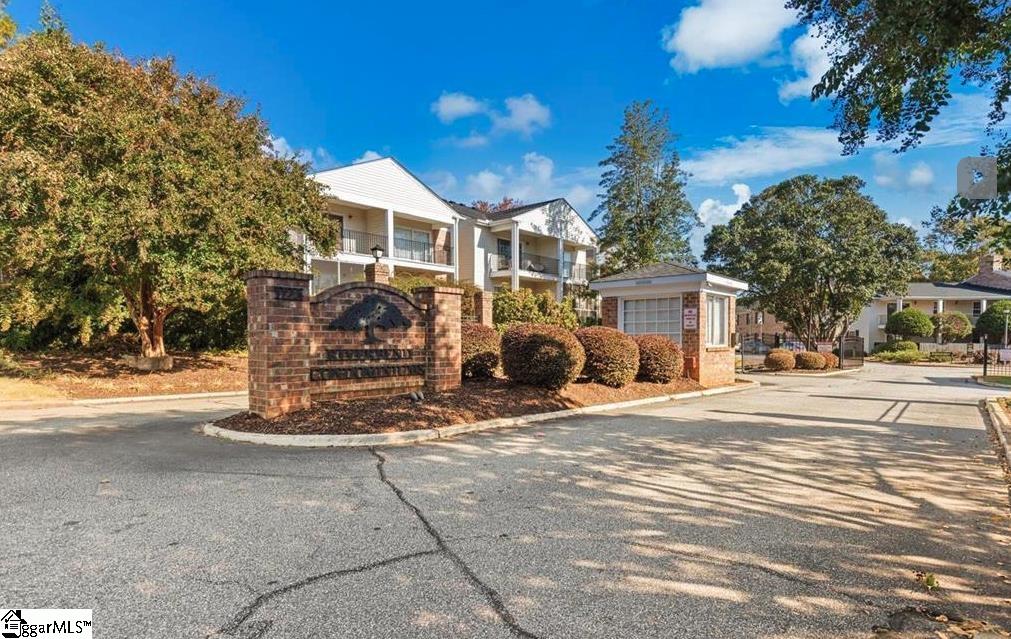 925 Cleveland Street UNIT #240 Greenville, SC 29601
