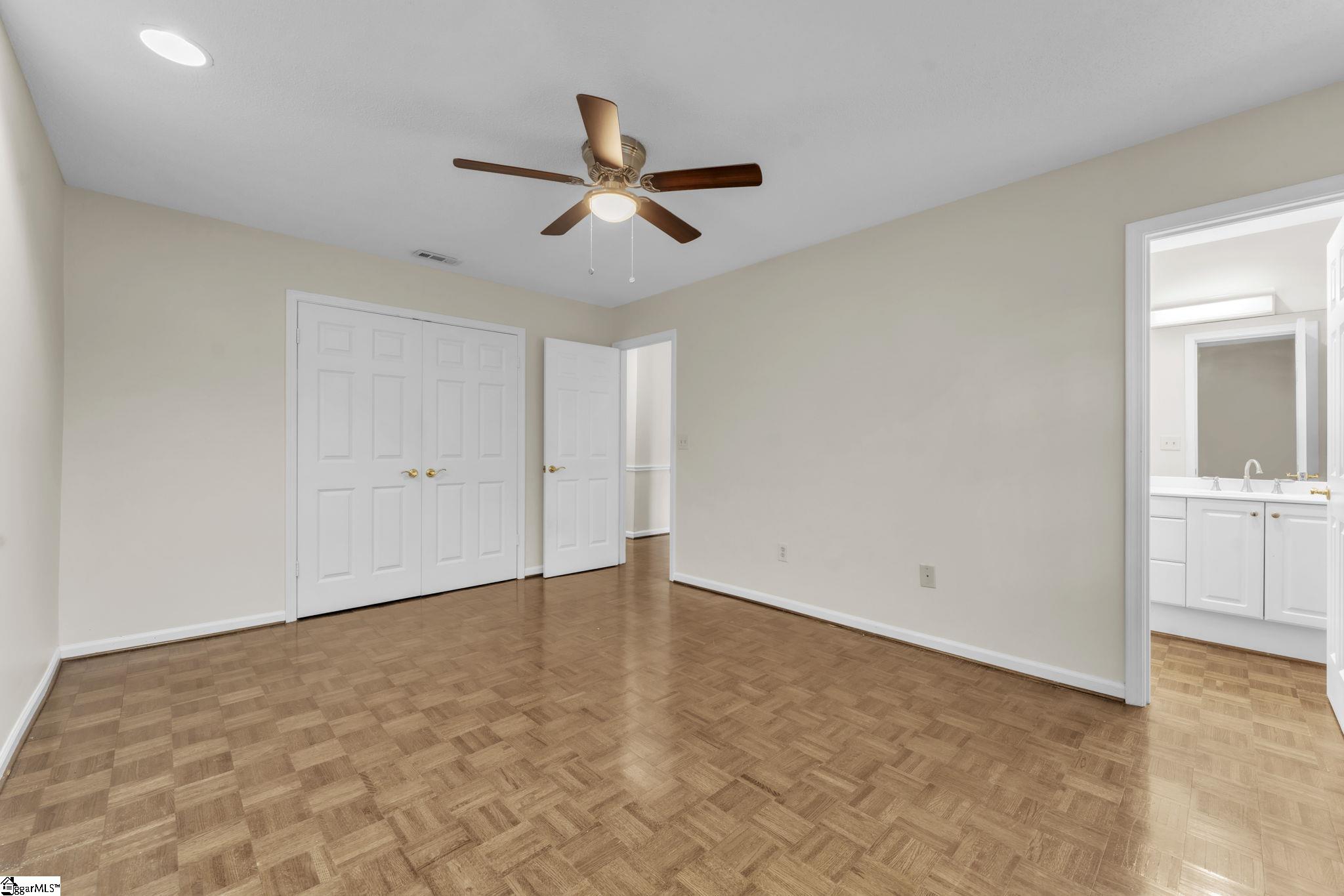 925 Cleveland Street UNIT #240 Greenville, SC 29601