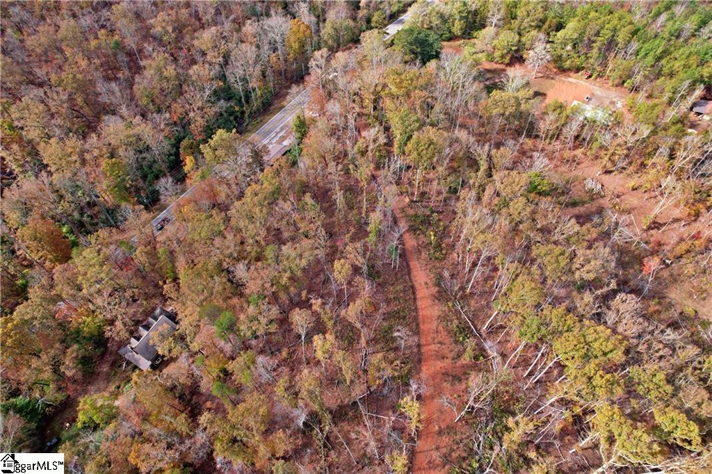 0000 Moorefield Memorial Highway Pickens, SC 29671
