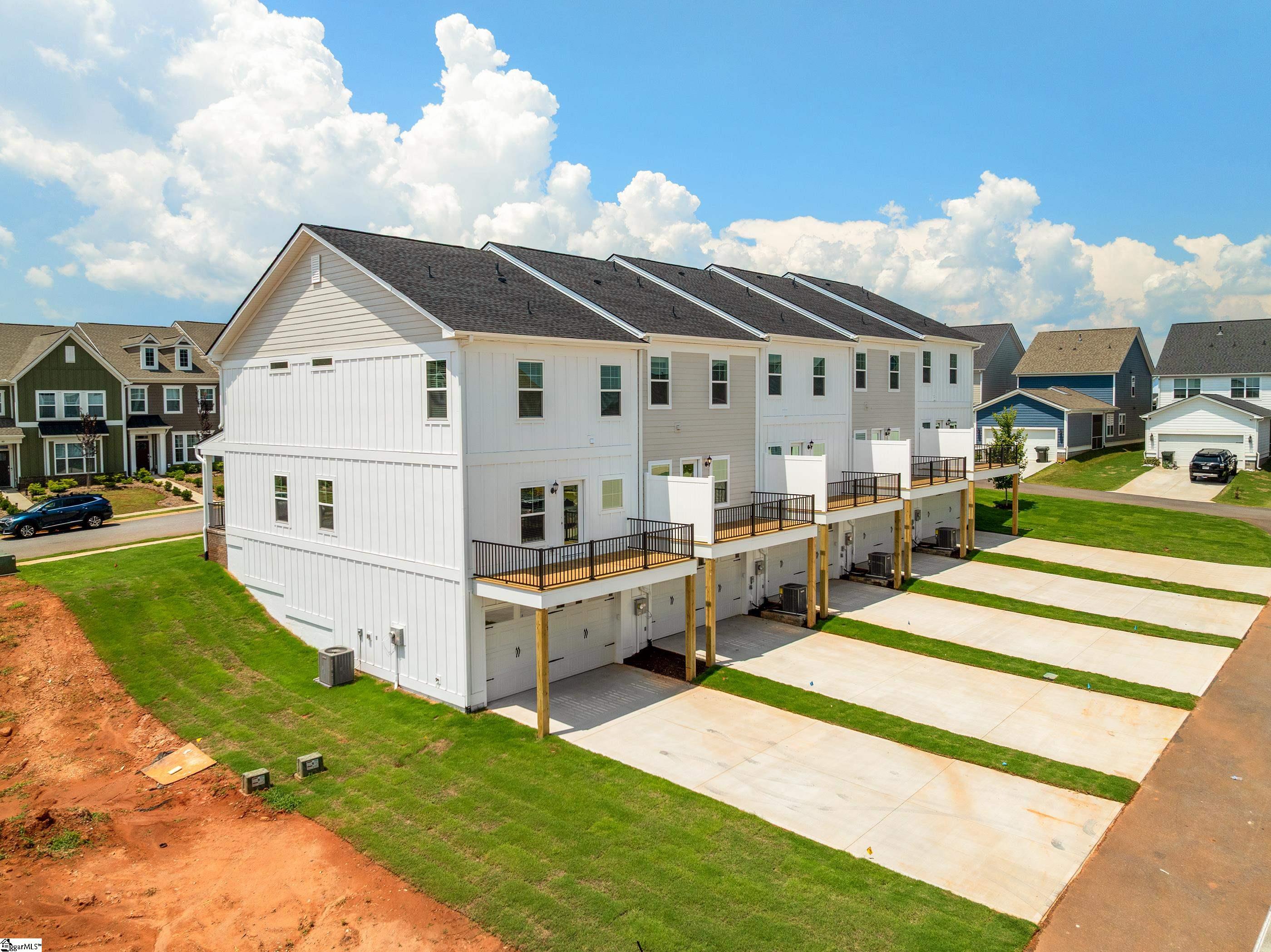 41 Leander Drive Greer, SC 29651