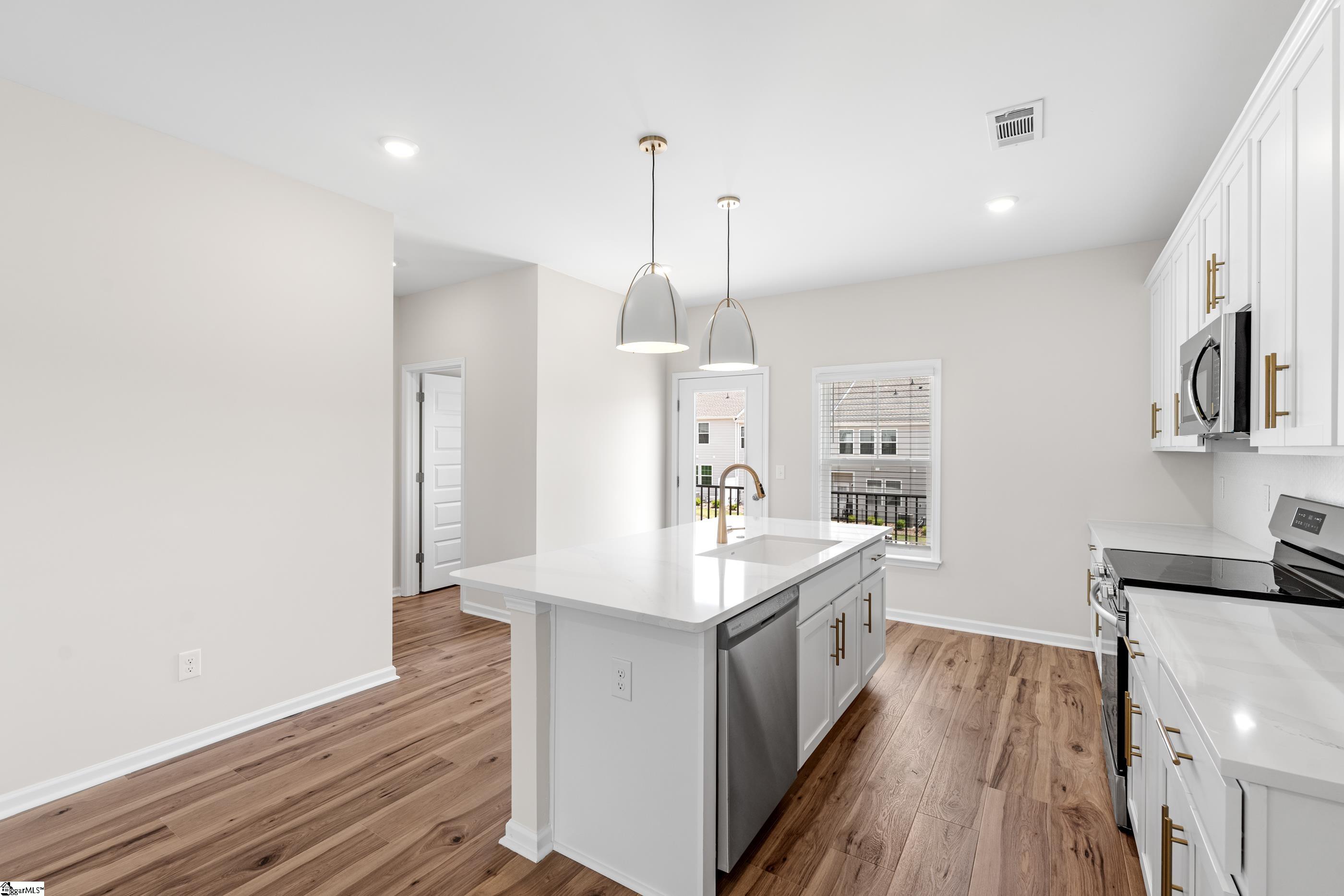 41 Leander Drive Greer, SC 29651