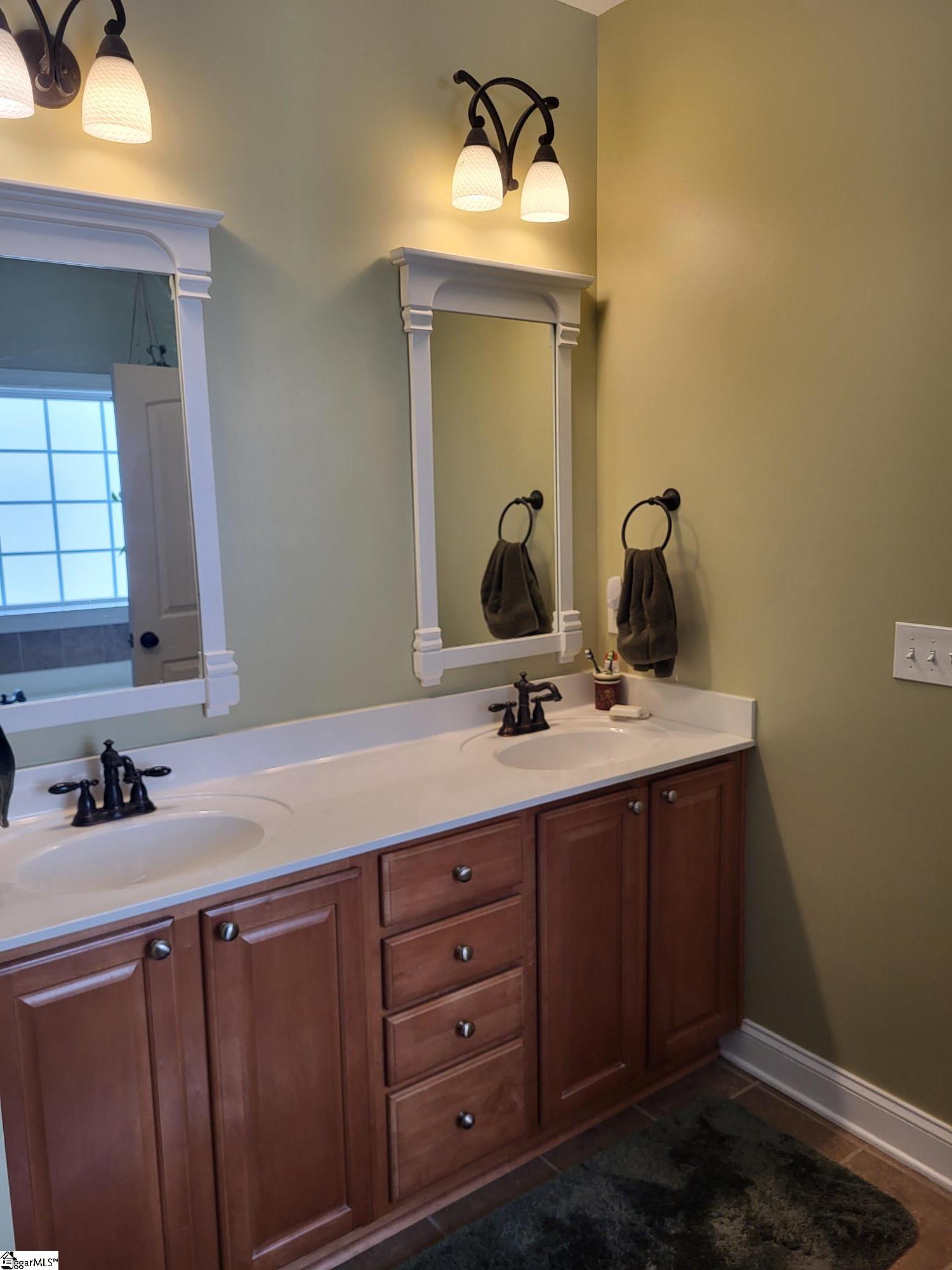 402 Hayworth Drive Simpsonville, SC 29680