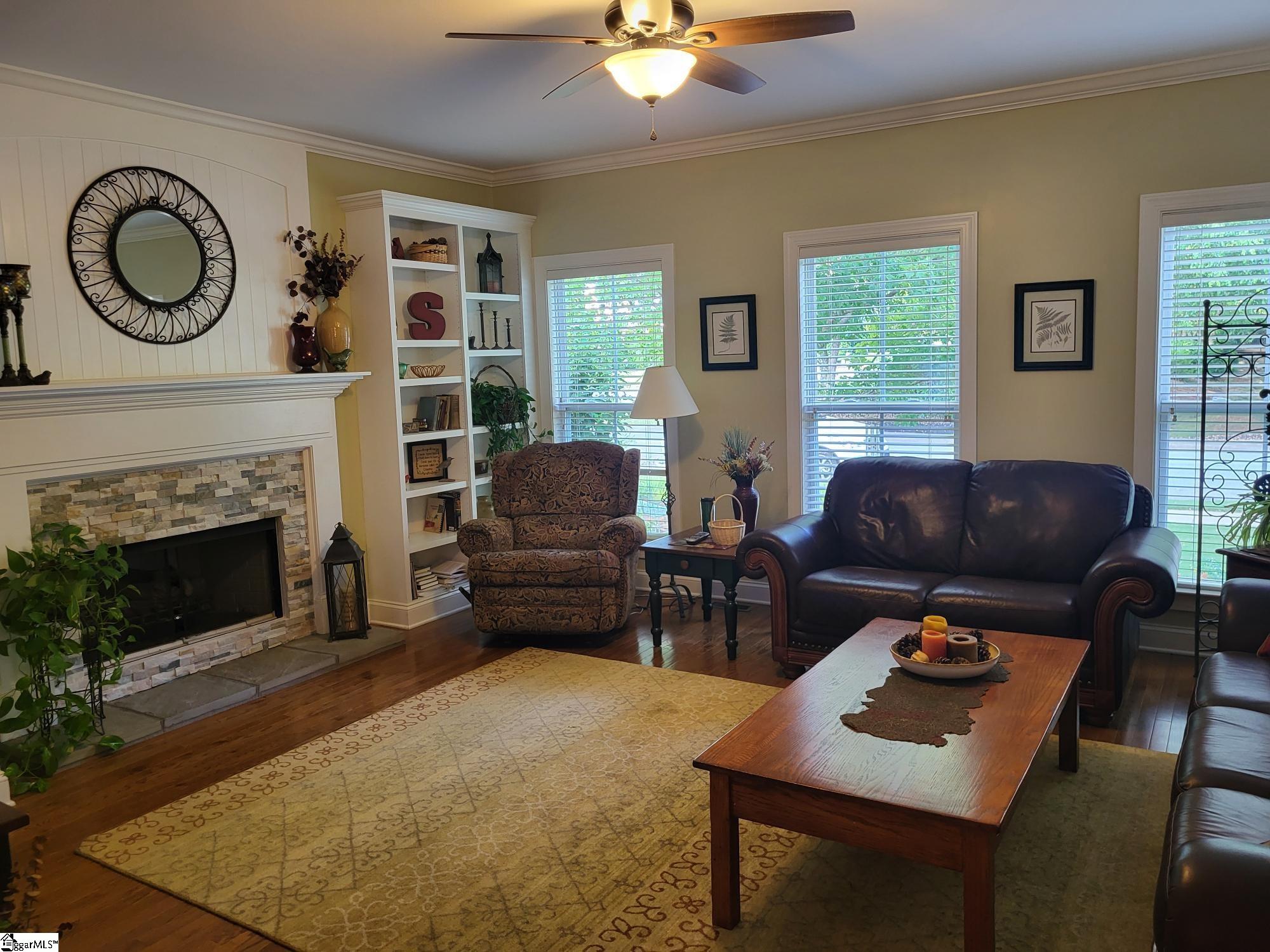402 Hayworth Drive Simpsonville, SC 29680
