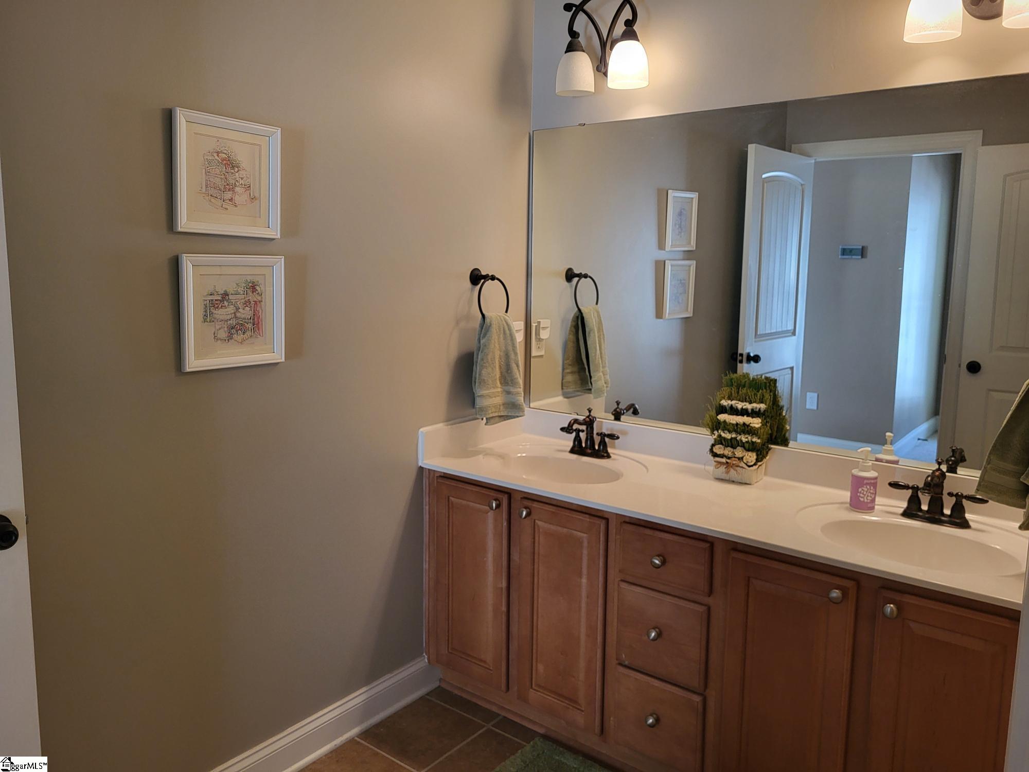 402 Hayworth Drive Simpsonville, SC 29680