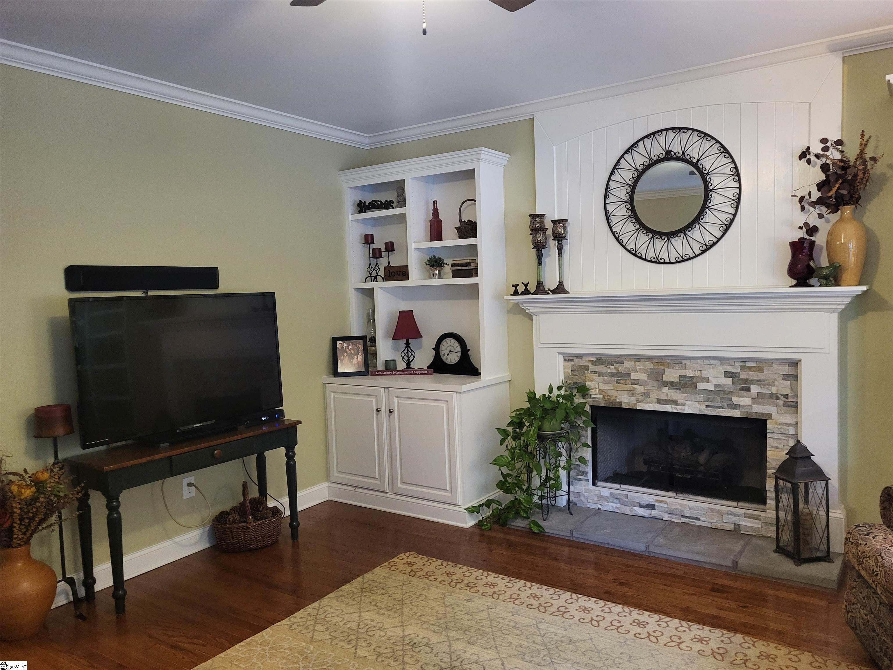 402 Hayworth Drive Simpsonville, SC 29680