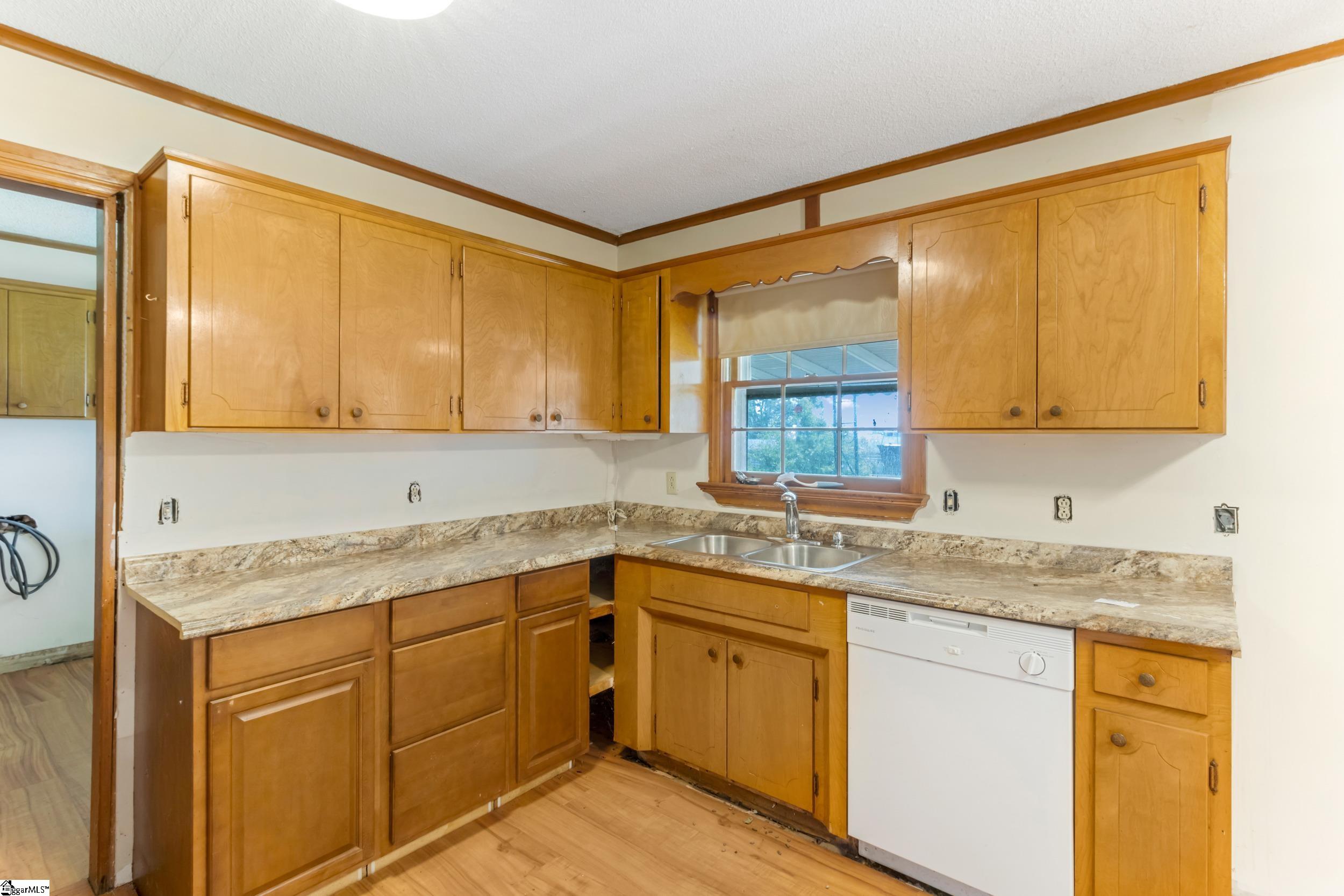 311 Costner Road Boiling Springs, SC 29316