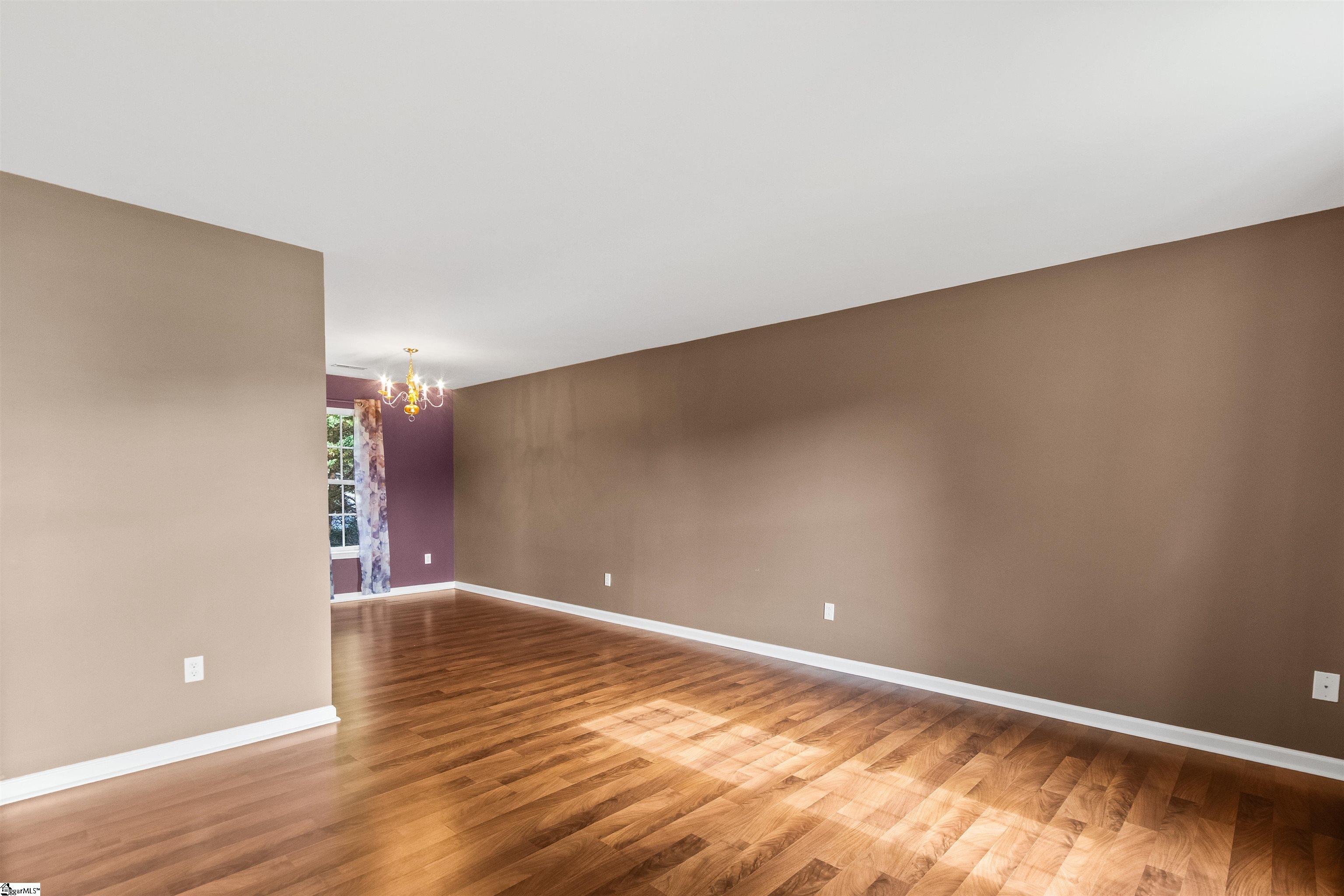 118 Moonshadow Court Duncan, SC 29334