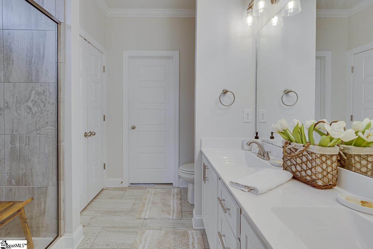 215 Rockpine Drive Anderson, SC 29621