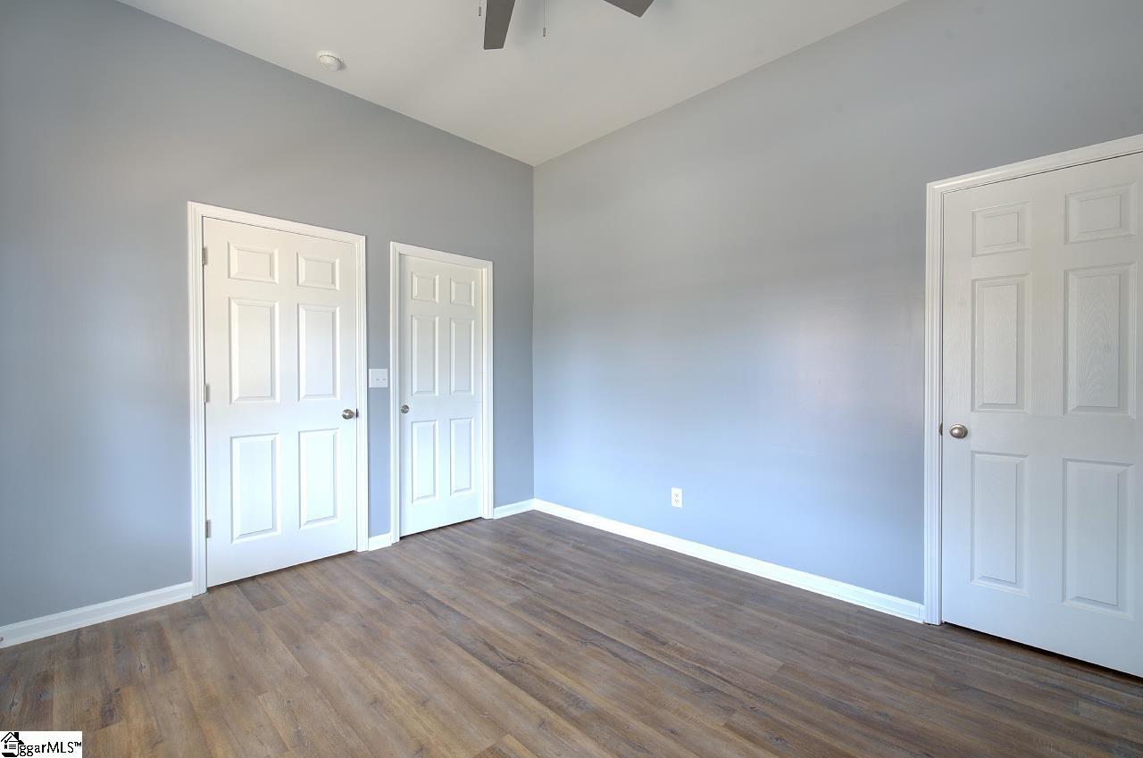 1 8th Street Greenville, SC 29611