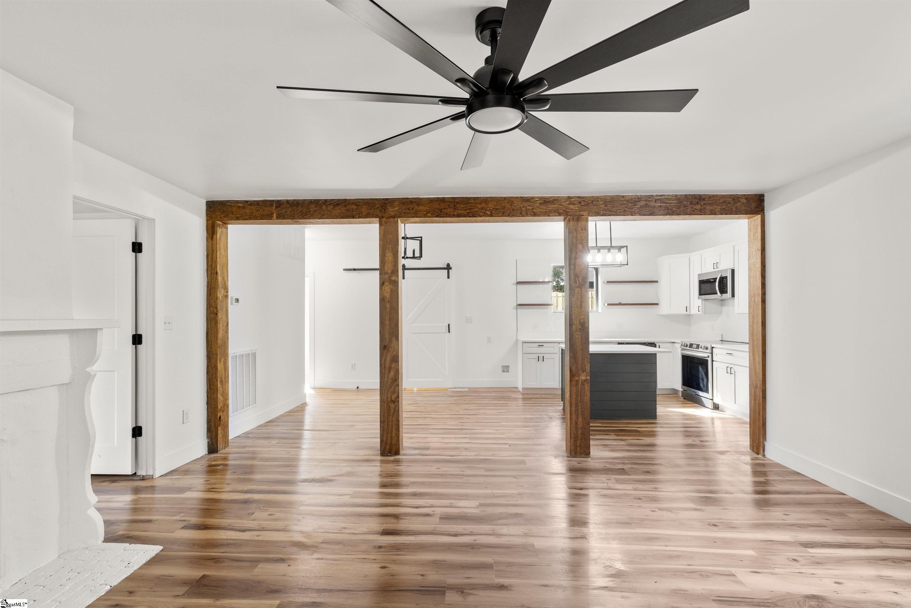 221 Calvert Street Spartanburg, SC 29307