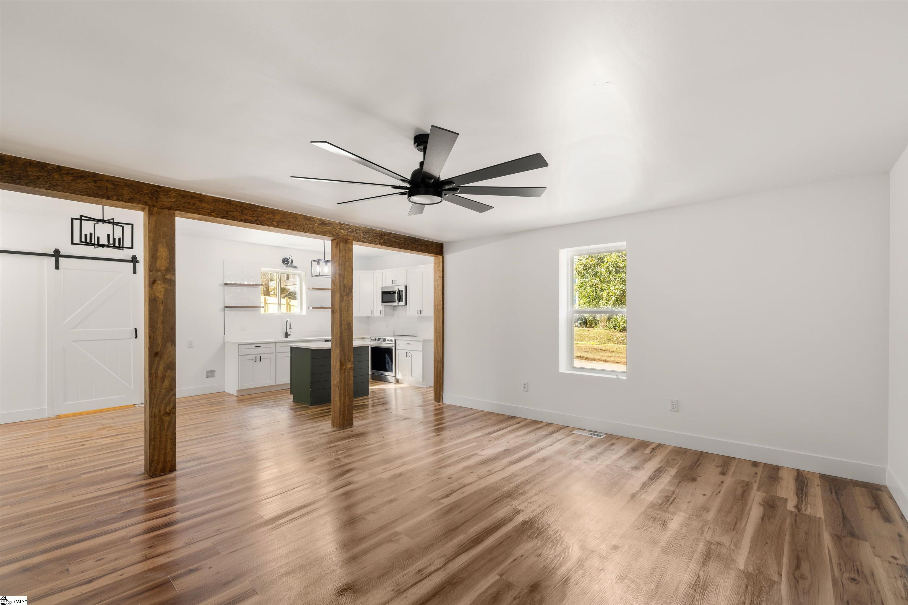 221 Calvert Street Spartanburg, SC 29307