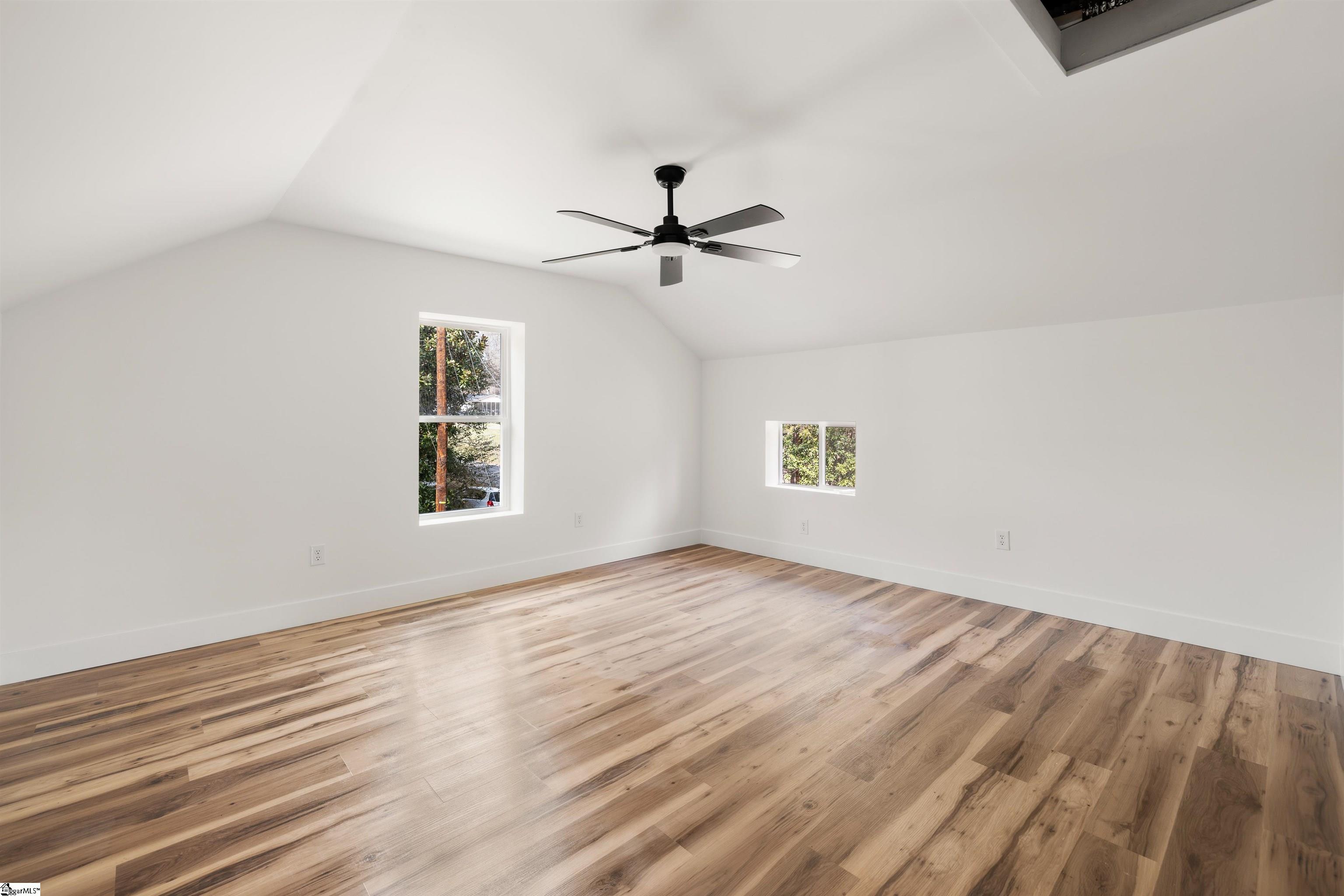 221 Calvert Street Spartanburg, SC 29307