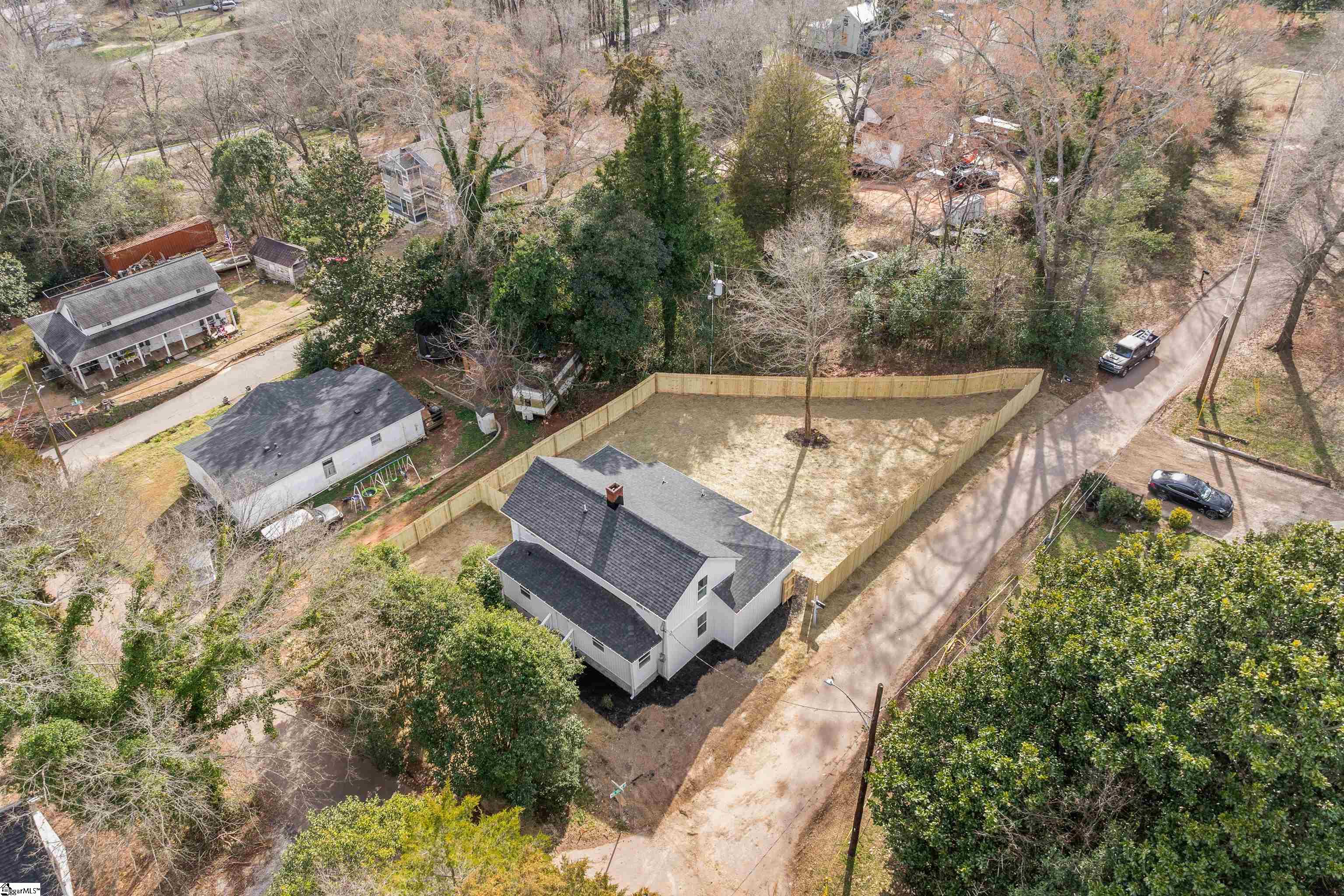221 Calvert Street Spartanburg, SC 29307