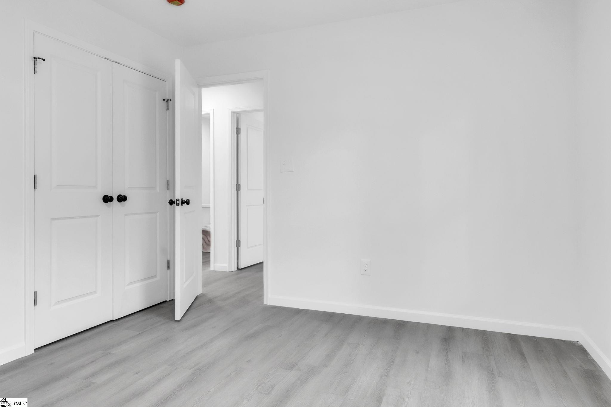 182 Ridge Street Spartanburg, SC 29302