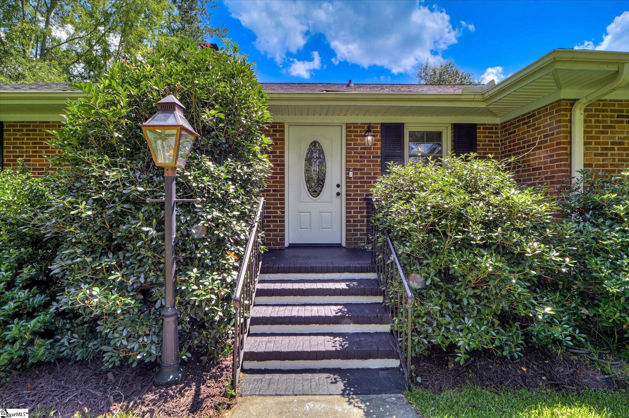 215 SE Barnard Avenue Aiken, SC 29801