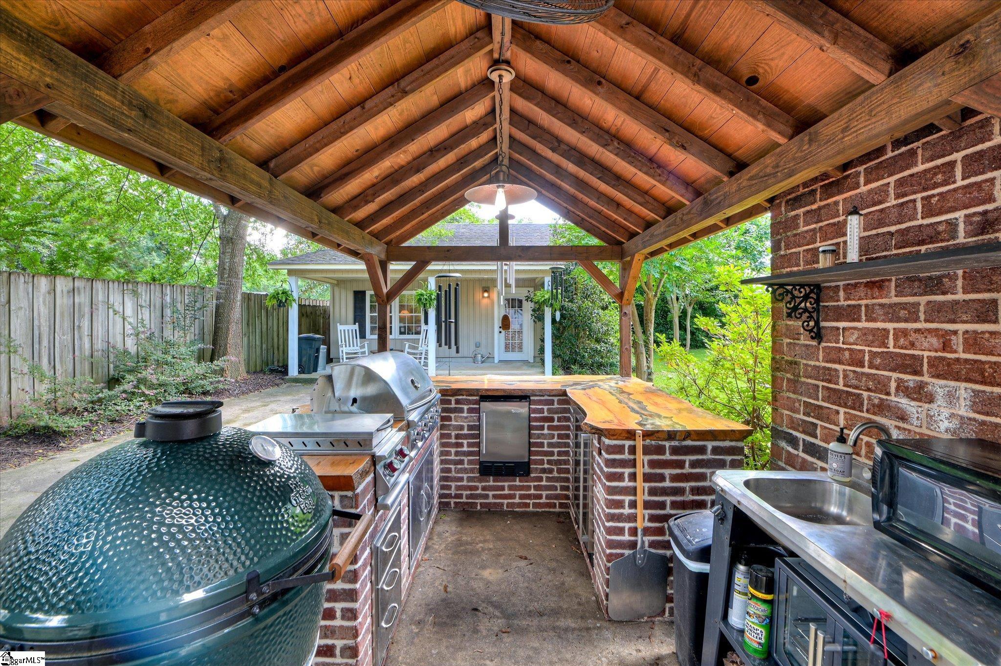 215 SE Barnard Avenue Aiken, SC 29801