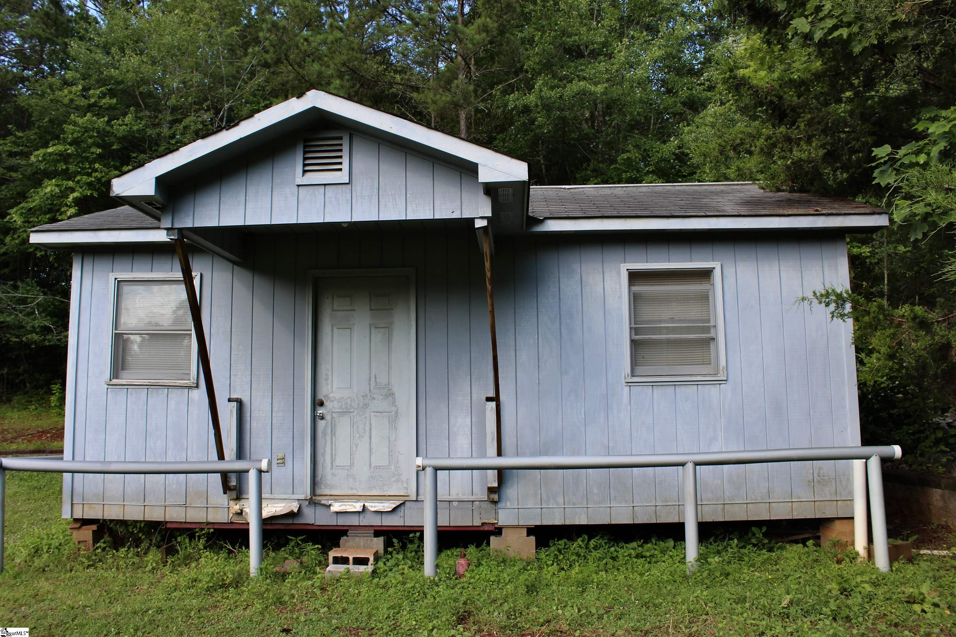 329 Booger Branch Road Six Mile, SC 29682-9490